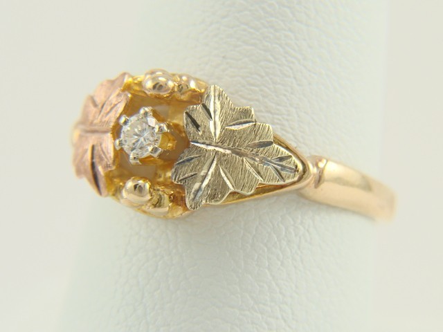 Landstroms 10K Black Hills Gold Diamond Ring Size 8.34
