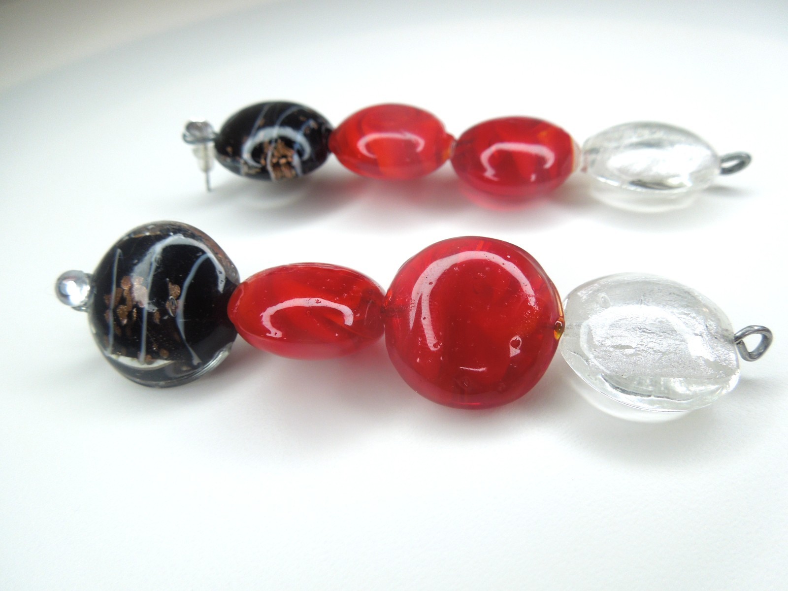 Bakelite Dangle Modern Style Earrings Murano Glass Handmade Post Red Black