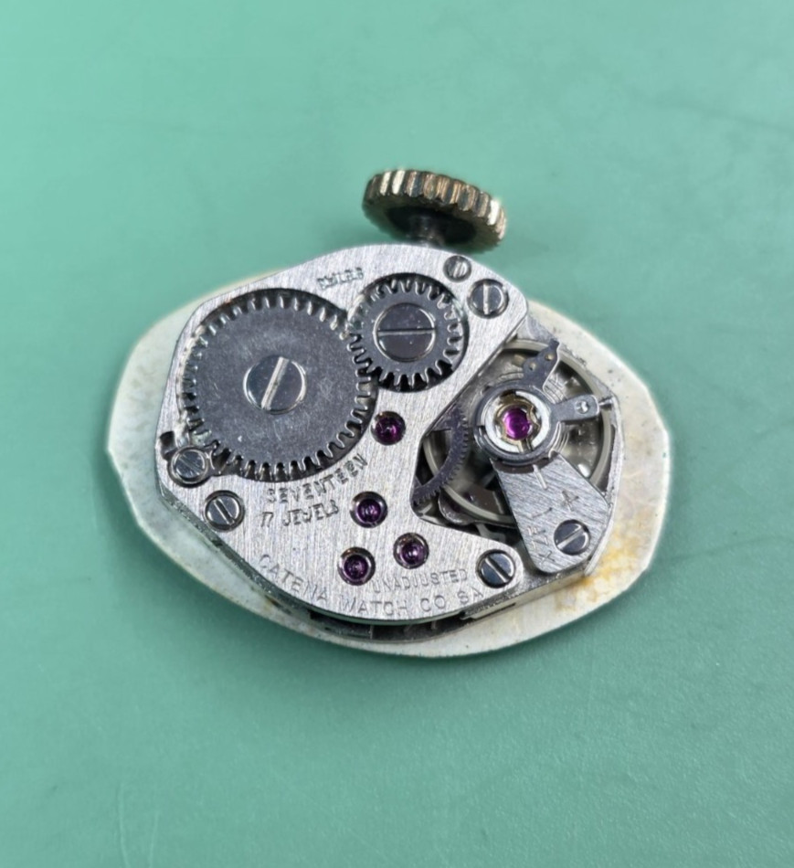 Ladies Goldie Catena Cal. ST 69-21 w/Dial Original Watch Movement Runs W79