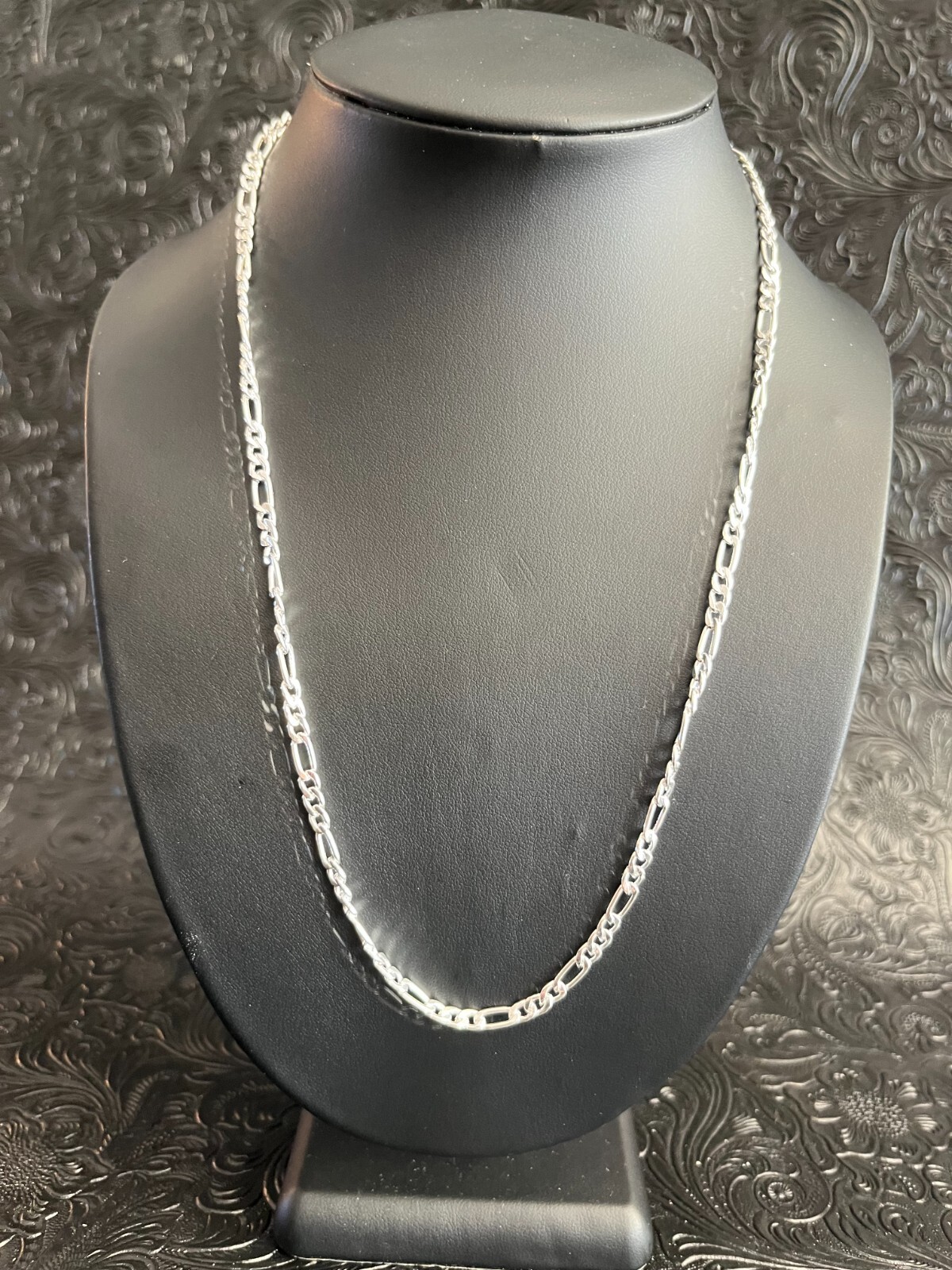 Super Nice 925 Silver Plated Figaro Chain Necklace 4mm 22″ Fast Free Shipping