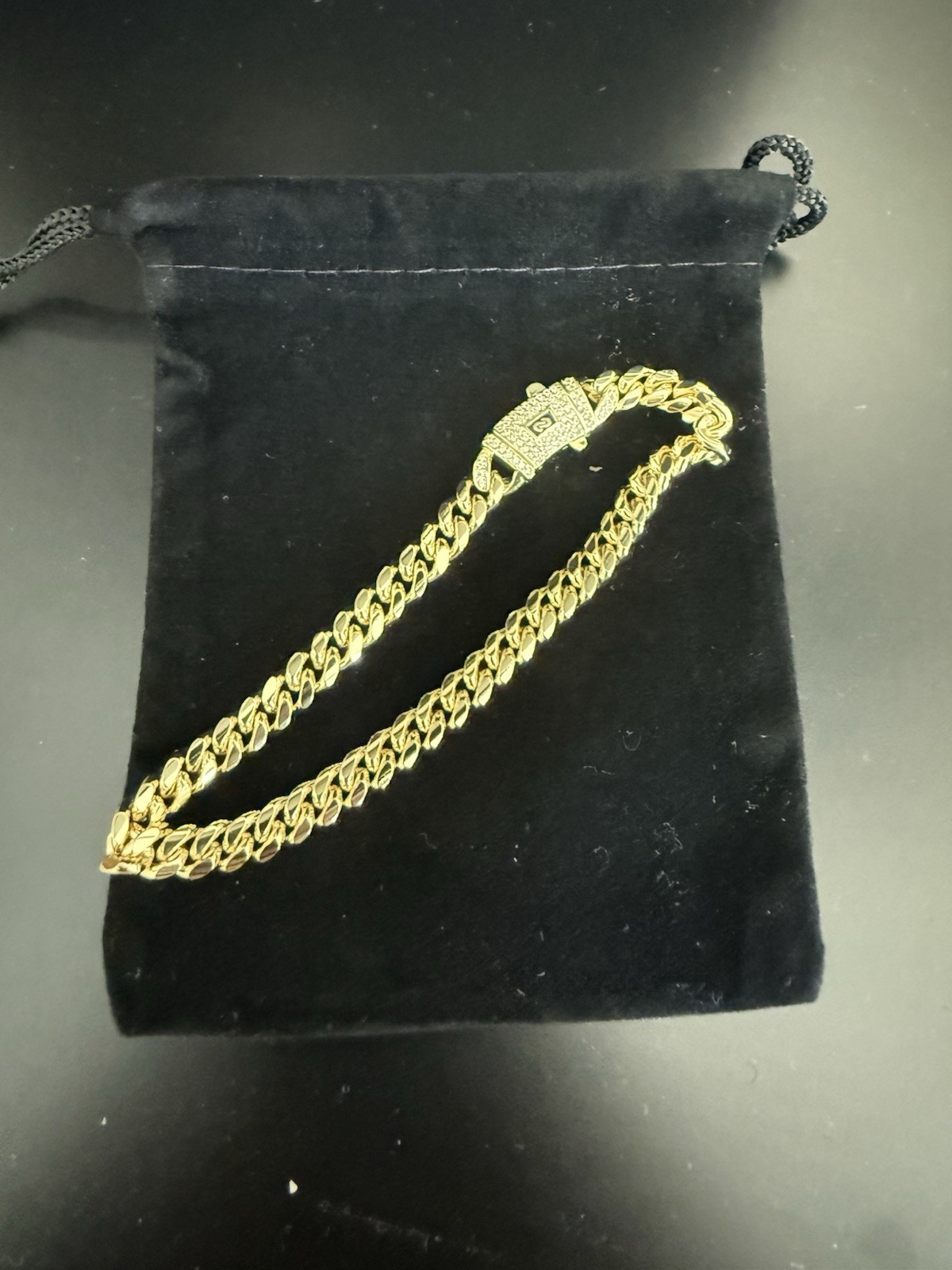 14K Yellow Gold Curb Link Chain Bracelet Box Clasp Closure, No Stone