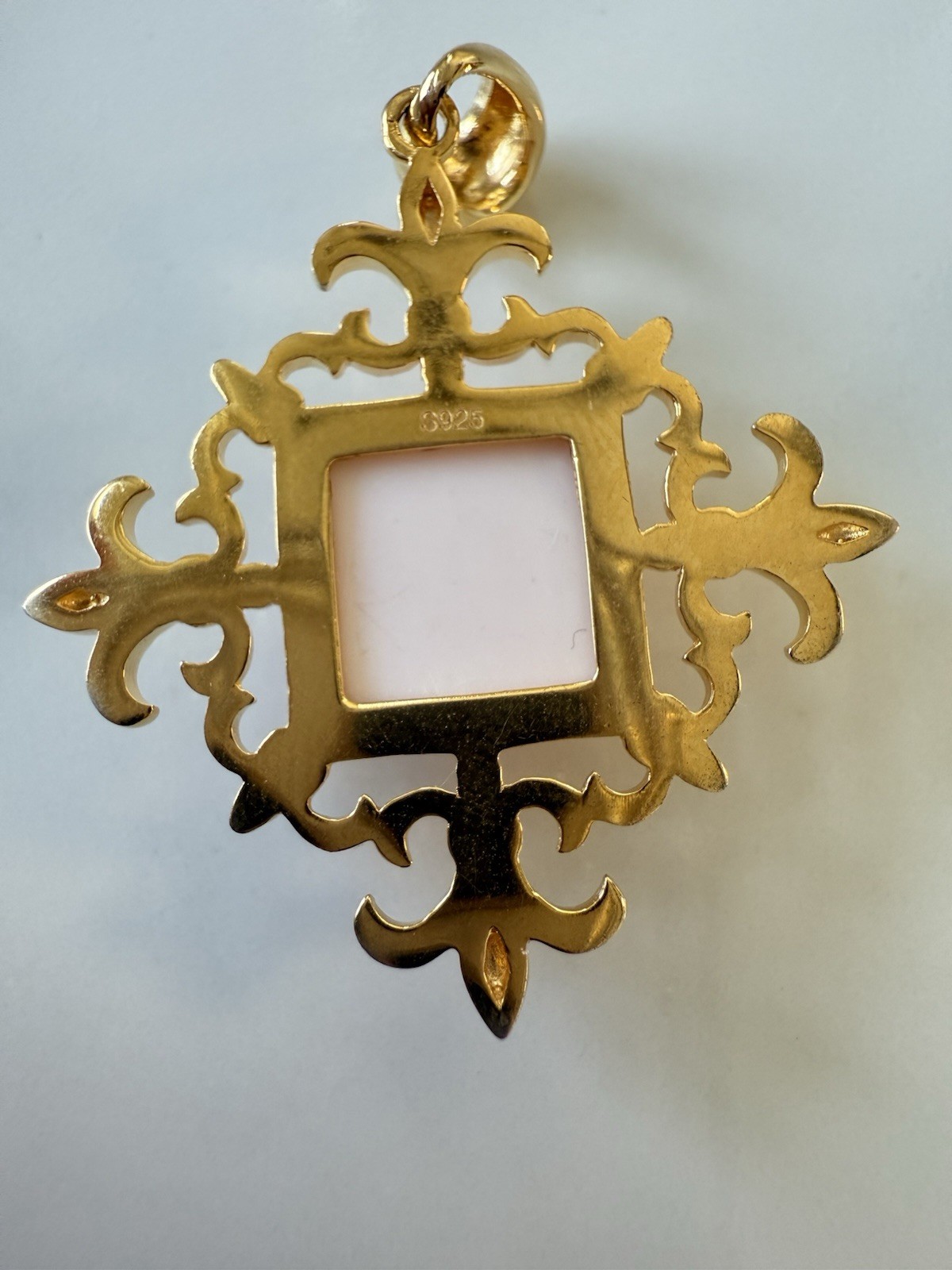 Pink Conch Shell Fleur De Lis 18kt Gold Vermeil Sterling Silver 925 Pendant