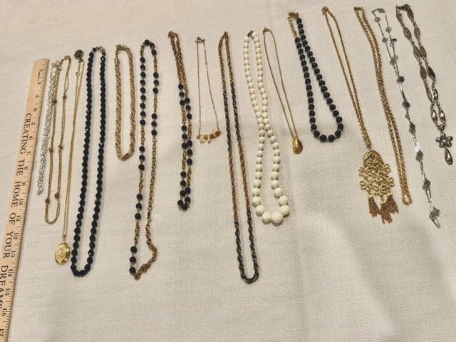Vintage JEWELRY – 70-80’s & Earlier Trifari, Emmons, Esinberger, Monet, Lisner