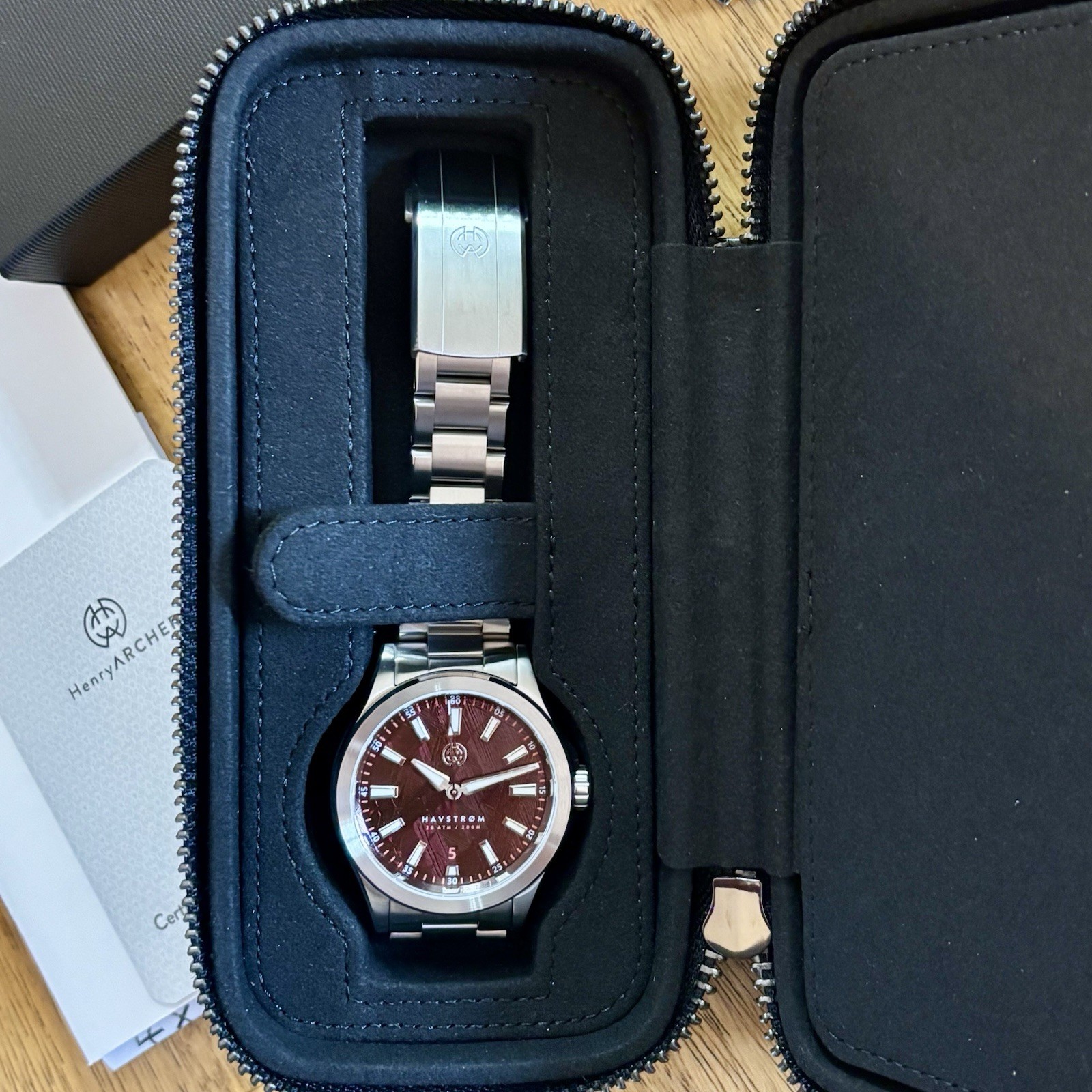 Henry Archer Havstrom Spectral Red, Meteorite, Automatic, 40mm, 200m, Limited