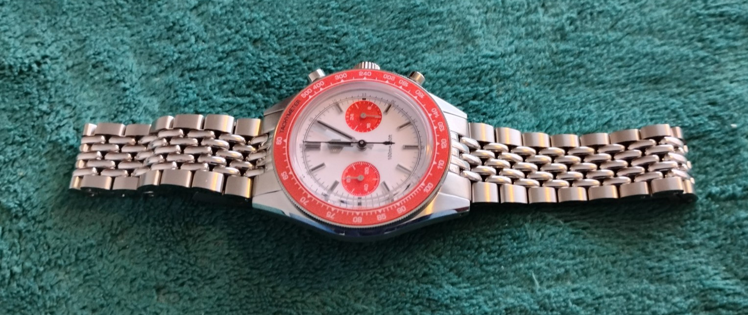Vivid Orange “Panda” Dial 40mm San Martin VK64 Mechaquartz Chronograph!