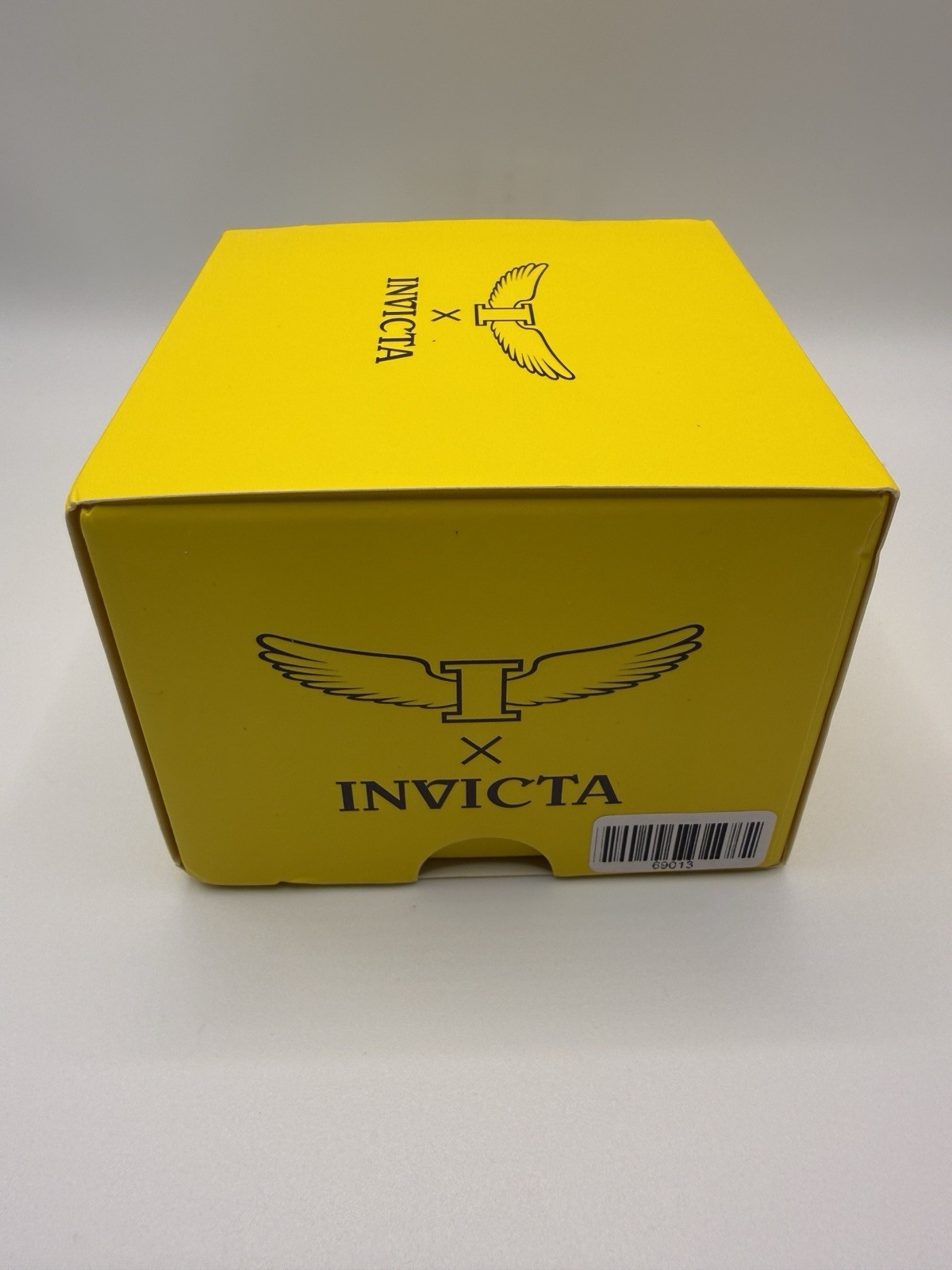 Invicta Specialty (69013) Men’s 40mm – Silver Tone Stainless Quartz Watch – NEW