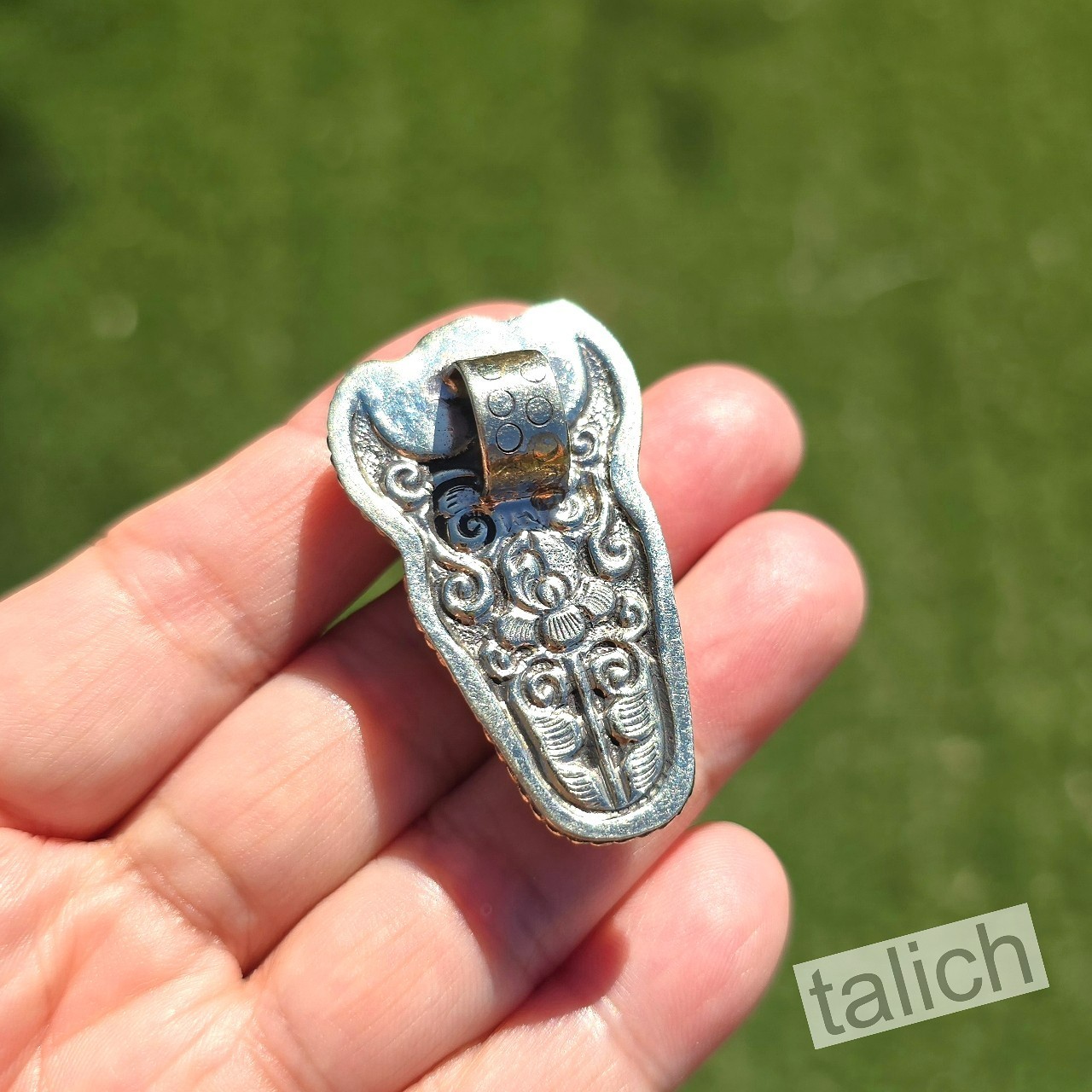 Hand Carved Buffalo Bone Bull Skull Floral Pendant Ethnic Western Boho Unique