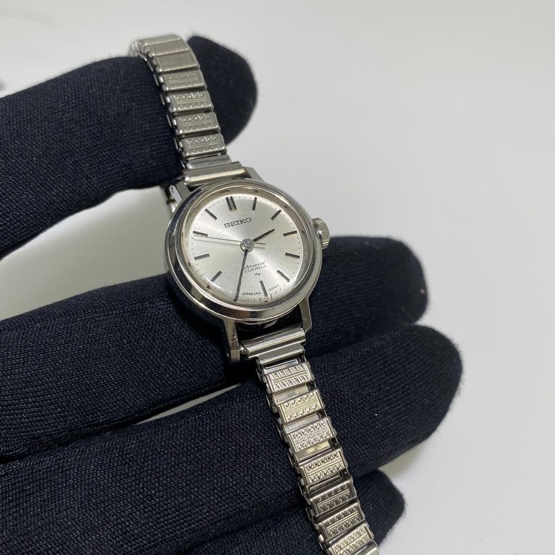 SEIKO 1144-0010 1970s Hand-wound Vintage Watch S000012