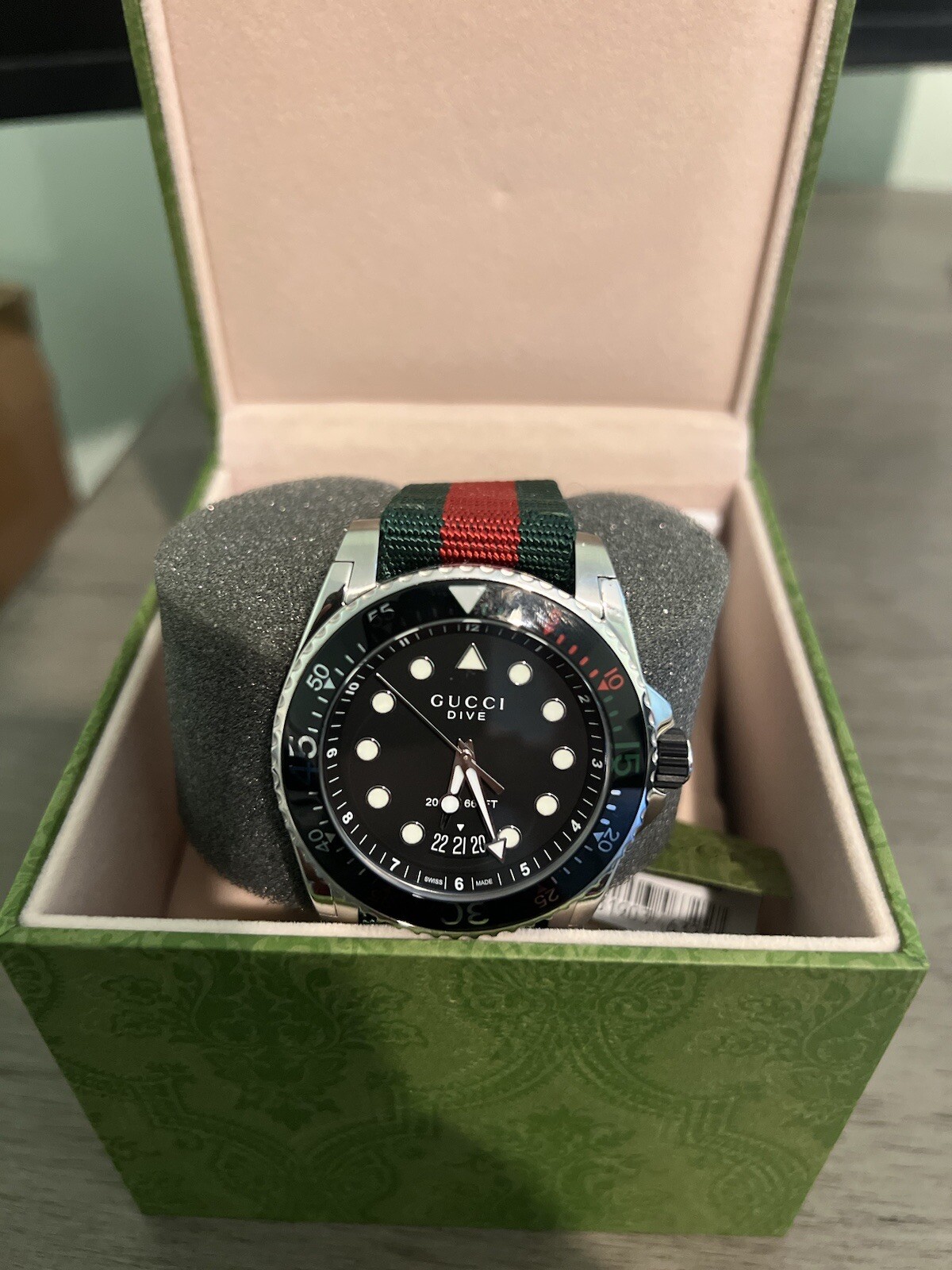 Gucci Dive Men’s Watch – YA136206