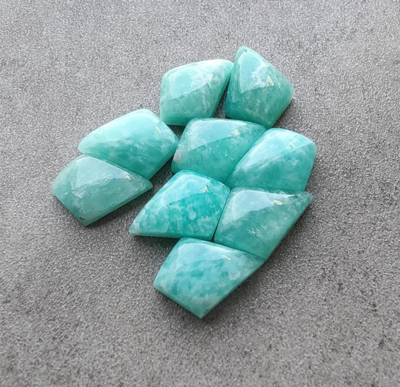 [WHOLESALE] NATURAL AMAZONITE CABOCHON KITE SHAPE LOOSE GEMSTONE