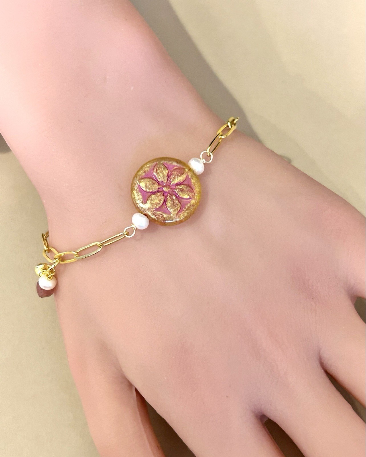 Freshwater Pearl Raspberry & Gold Picasso Glass Bracelet Sundance Treasures
