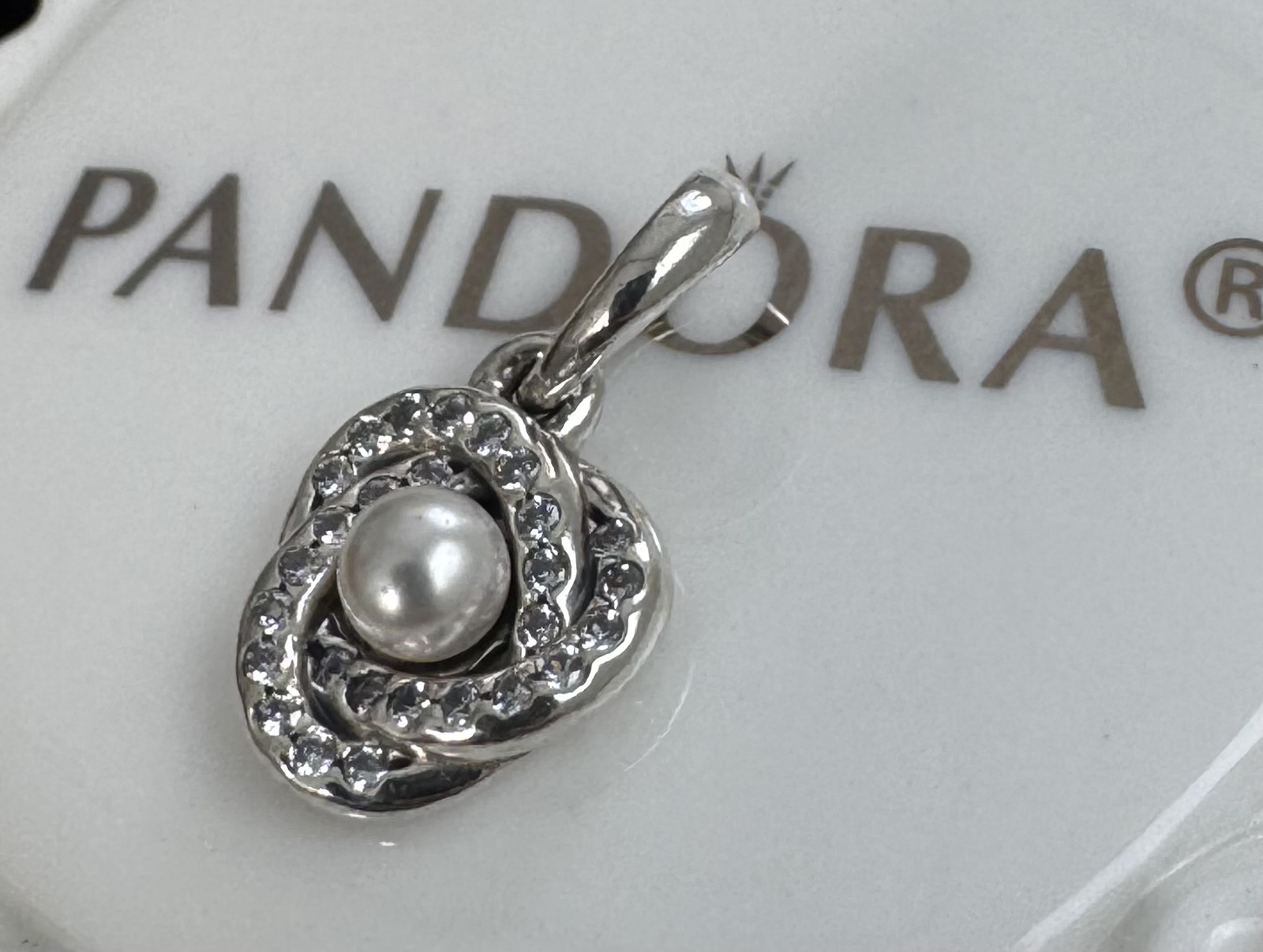 Authentic Pandora Luminous Love Knot Pendant #390401WCP
