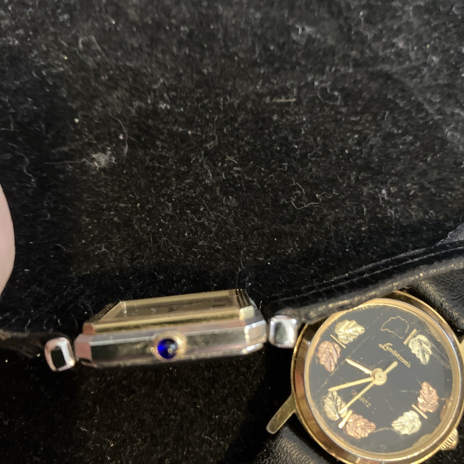2 Ladies Lanstom’s Black Hills Gold Leaves & Seiko Lassale Watches Parts Only