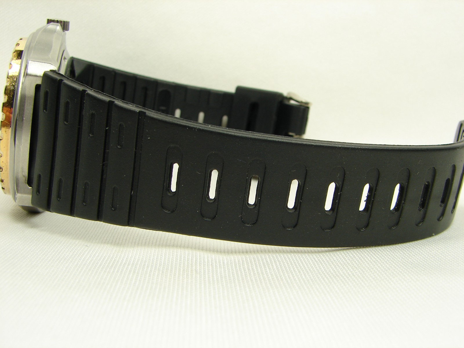 Vintage BELAIR Seapearl 3000 Swiss Quartz Sport Watch