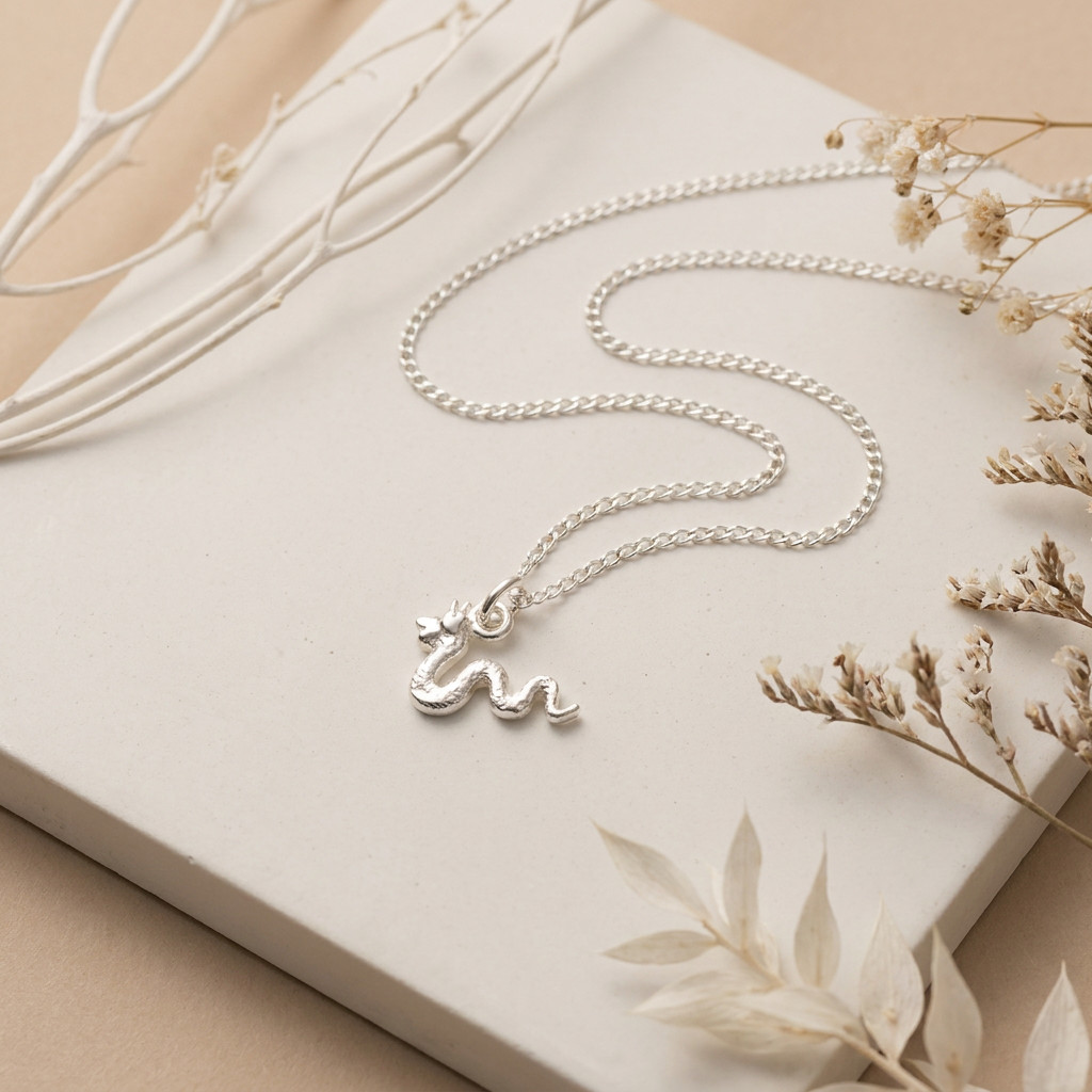 Sterling silver Loch Ness Monster ‘Nessie’ pendant necklace and gift box