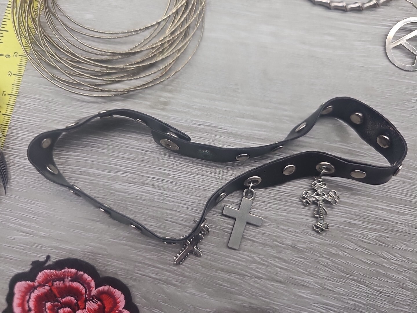 10+ Lot alternative Goth 1990s red black silver Color jewelry Read!