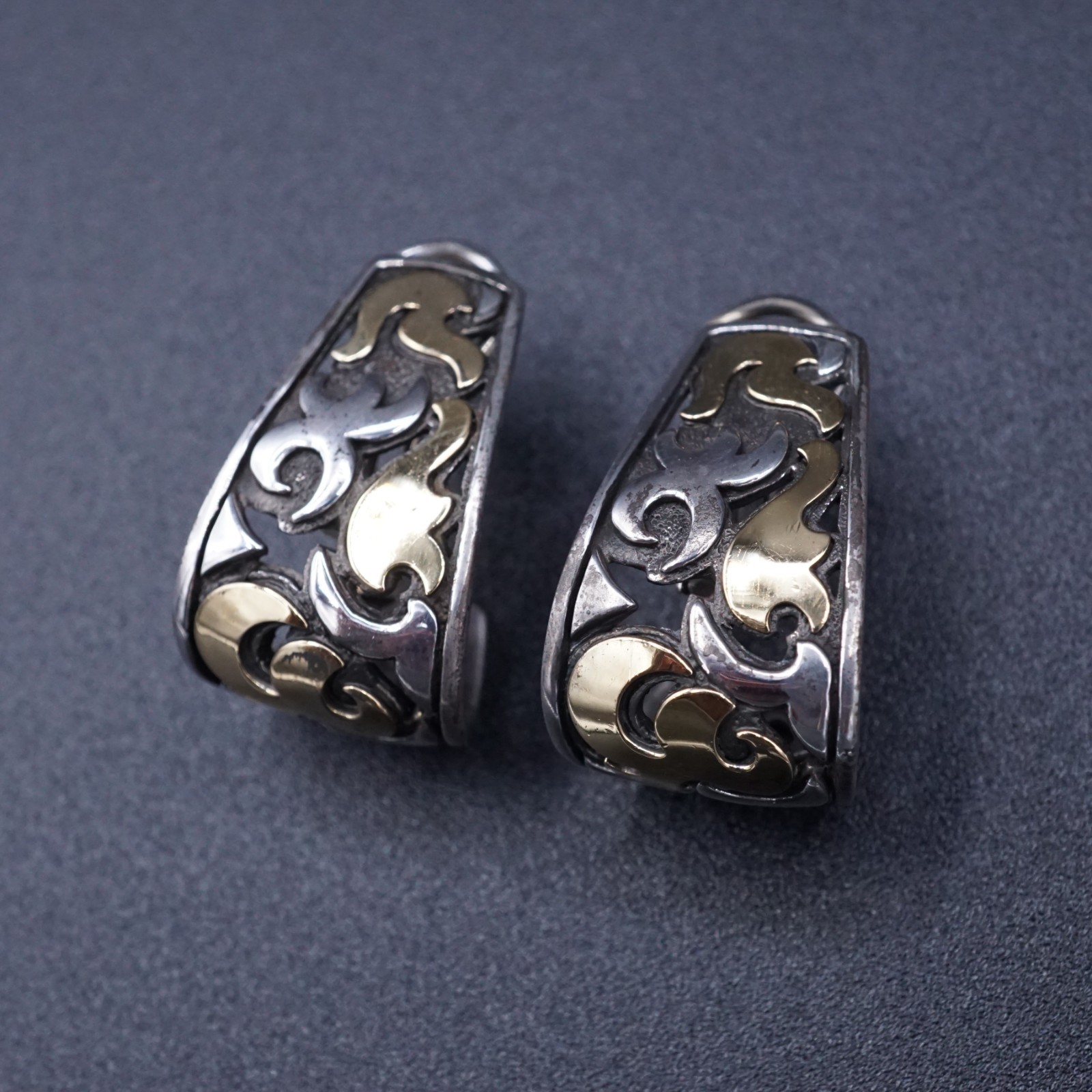 John Hardy Sterling Silver & 22k Yellow Gold Dayak Saddle Hoop Earrings