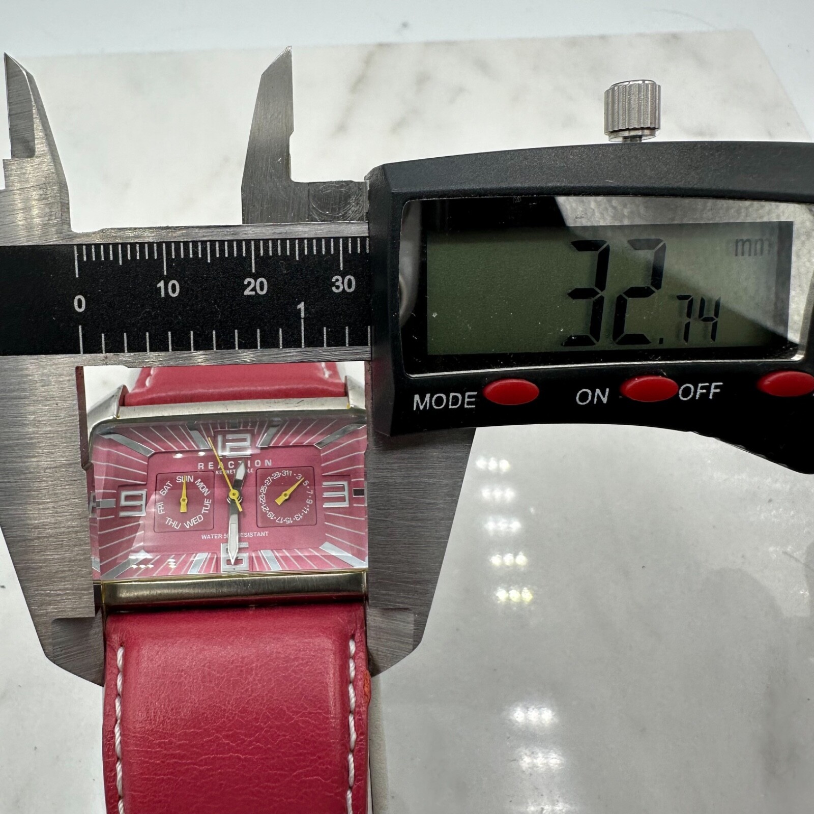 Kenneth Kole Reaction Watch, RK2184, Pink, New Battery Installed