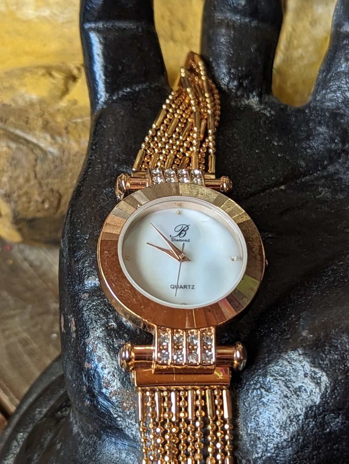 Burgi Women’s Watch BTV032 Quartz Mother of Pearl Goldtone Needs Battery 7.25-8″