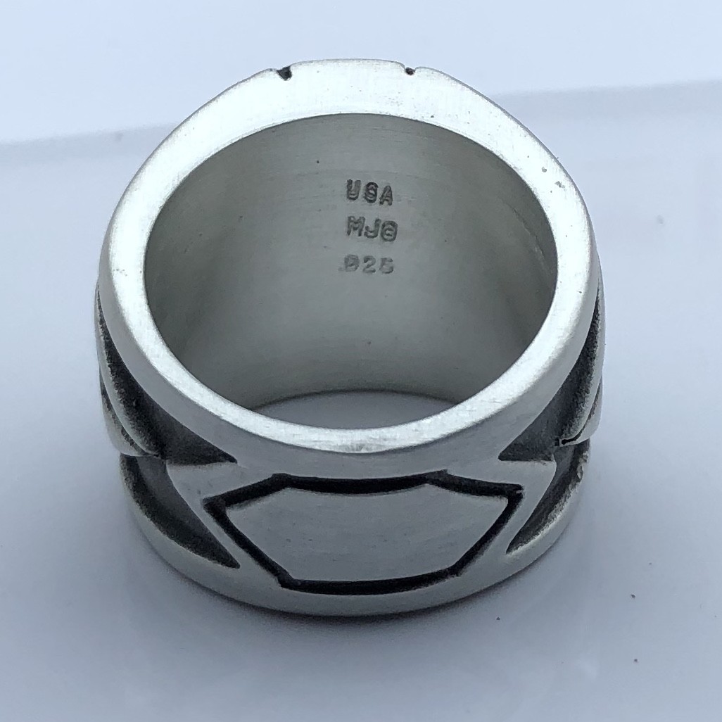 MJG STERLING SILVER KNIGHTS TEMPLAR RING- LIGHTNING SIDES. 35 GRAMS. HARLEY. 11+