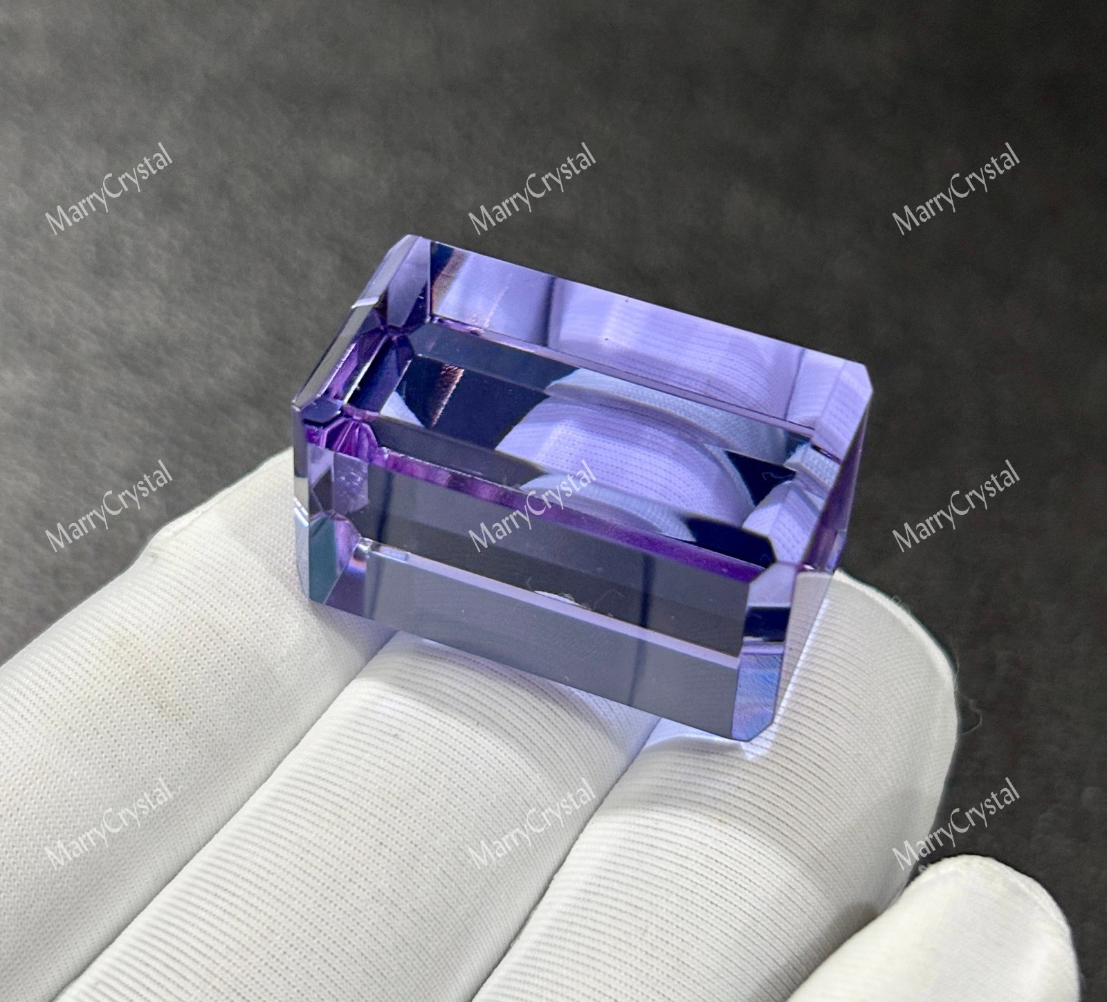 80 Ct 3-Color Change Glass Cube, Purple Blue Grape Juice Loose Gemstone