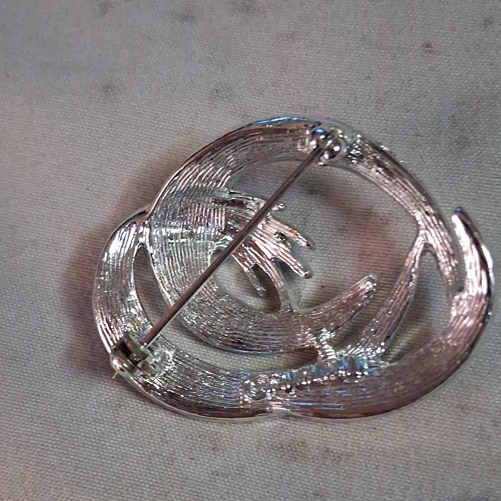 Vintage Sarah Coventry Brooch, Silver-tone Finish and Swirling Feather Design