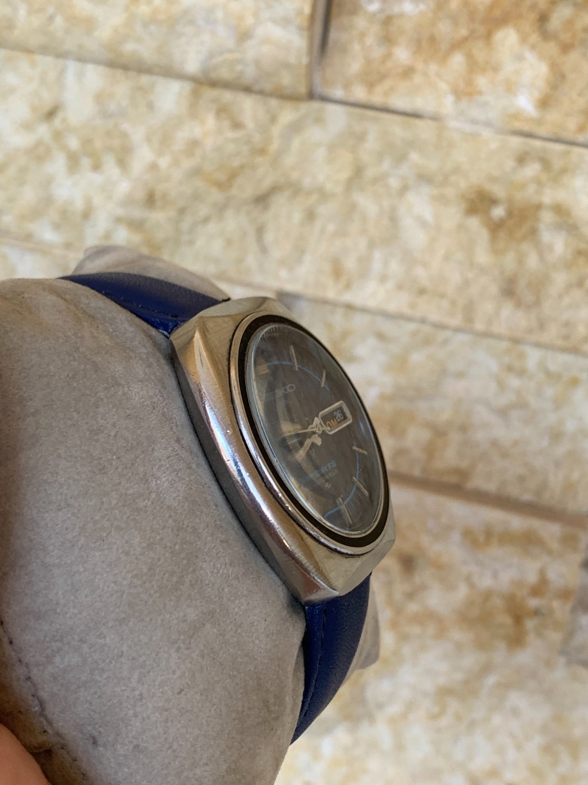 Vintage Seiko 5 Sports 6319-8070 Watch 1970s Blue Dial UFO Automatic 41mm Jumbo