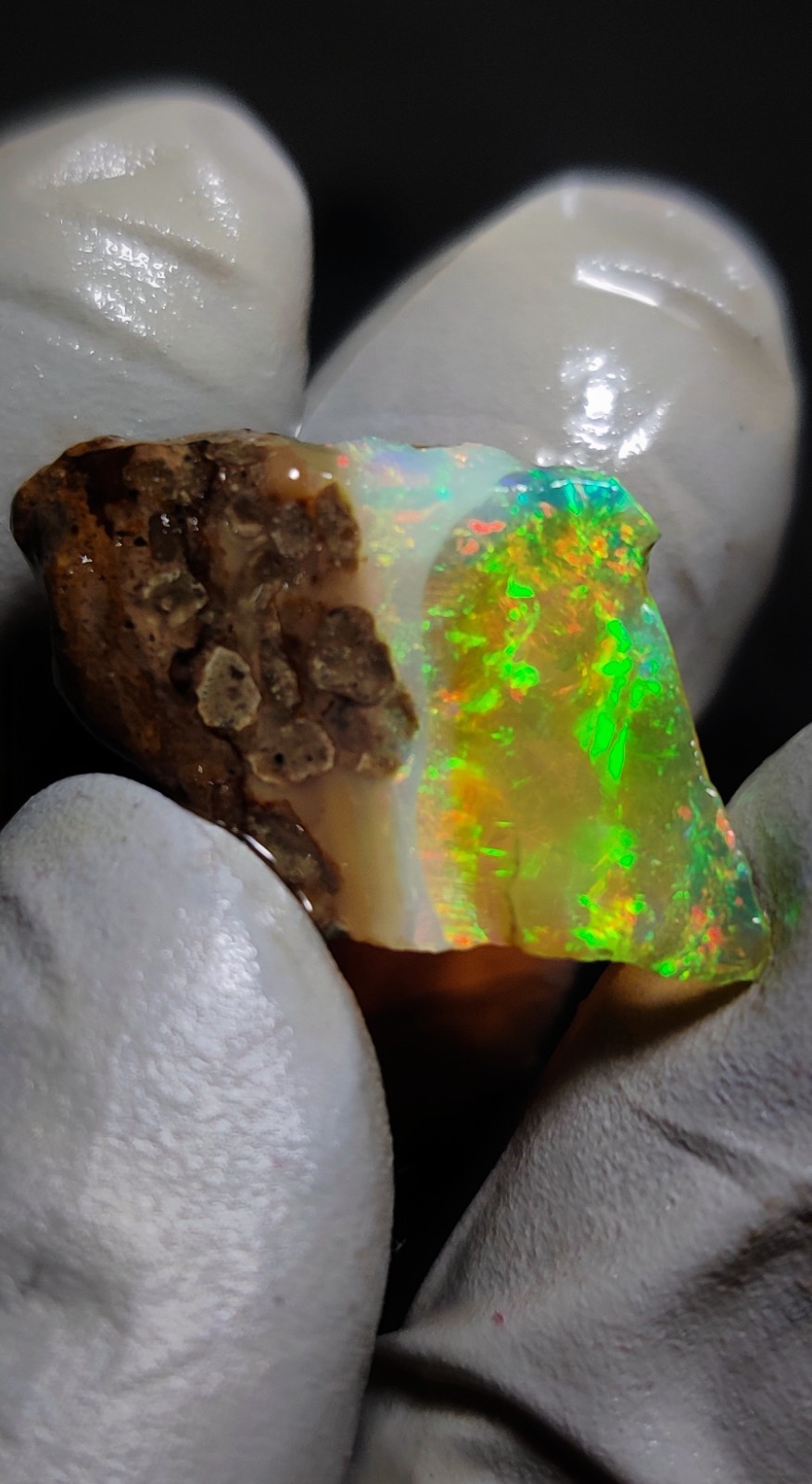 14 Ct ethiopian oil opal rough natural Welo fire Play Of Color Loose Gemstone