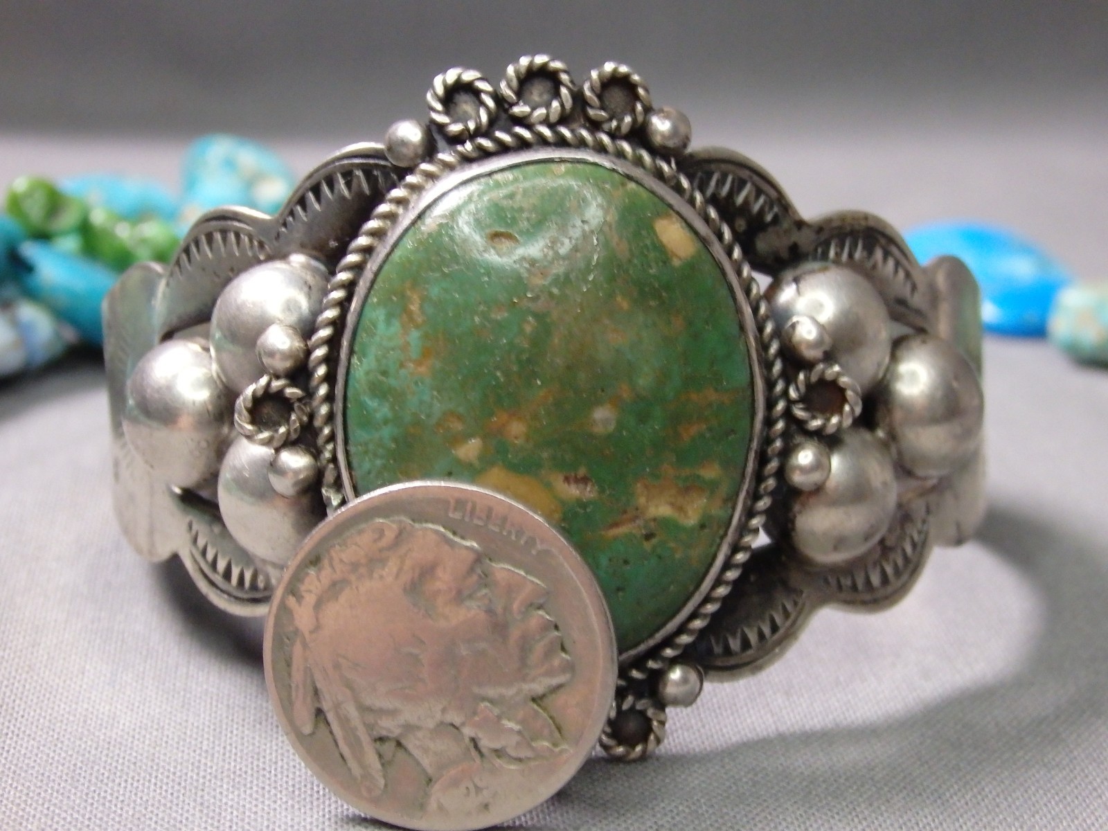 Fred Harvey Era NAVAJO Natural CERRILLOS TURQUOISE Sterling Silver 49g Bracelet