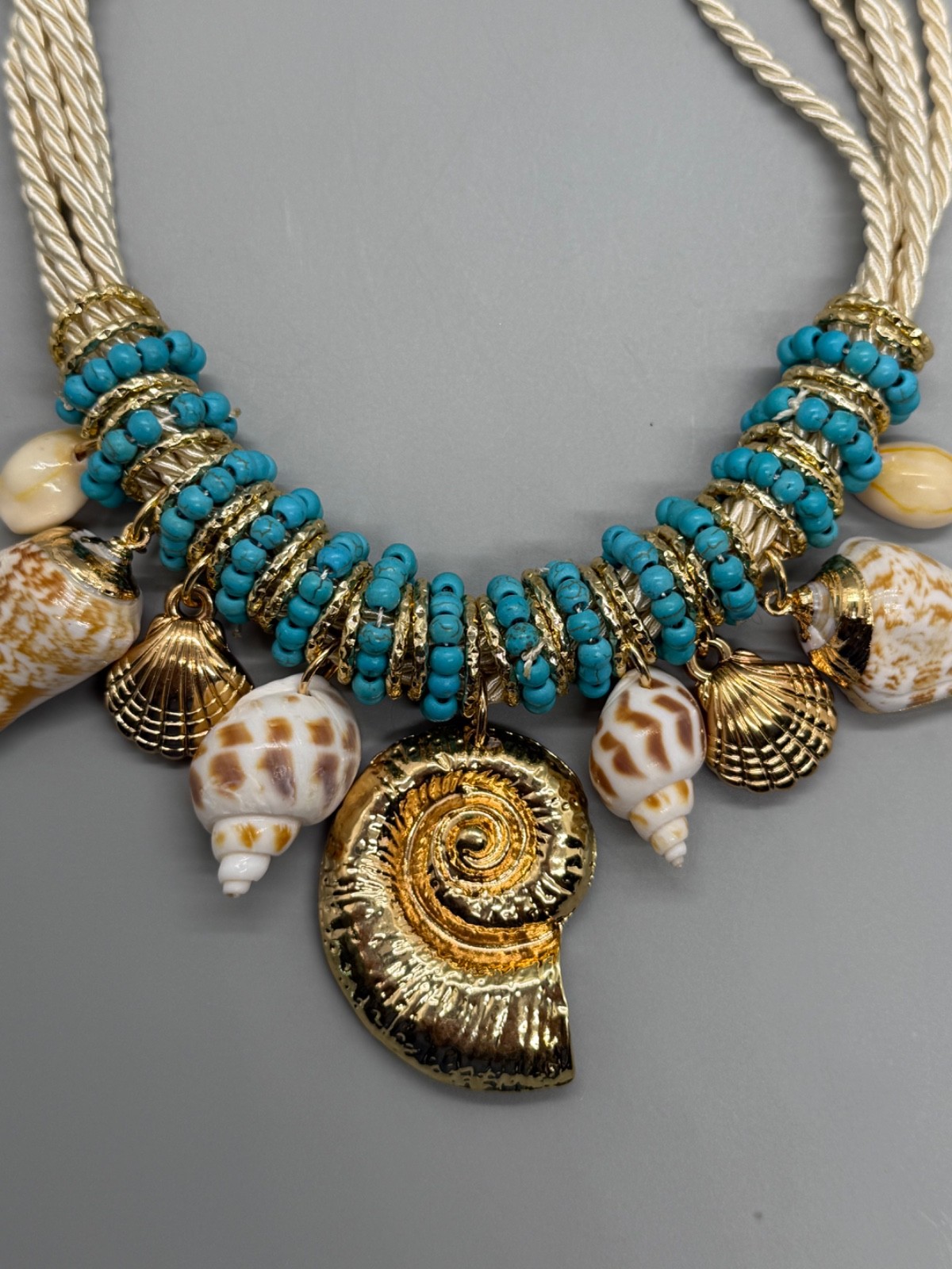 GARDENIA JEWELRY Seashell & Charm Necklace Turquoise Color Beads NWT