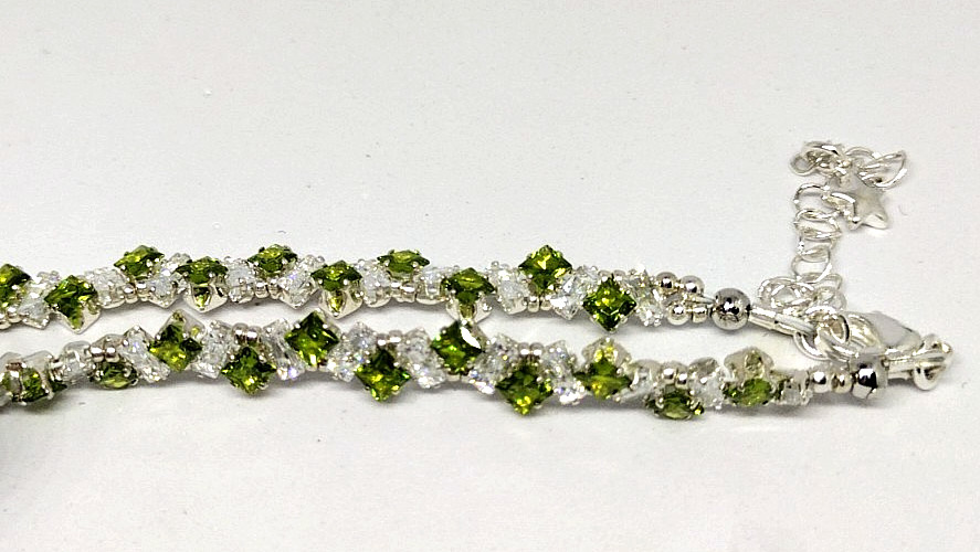 7-inch Bracelet Angle Stack – 3mm Green SQUARE-2x4mm White Rectangle Prong-Sets.