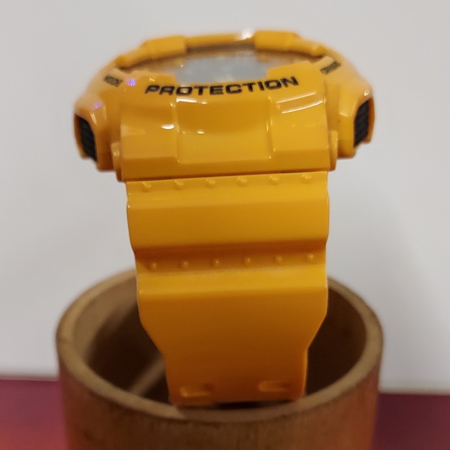 Casio G-SHOCK GA-100A Yellow Analog-Digital Quartz Shock Resist 200m