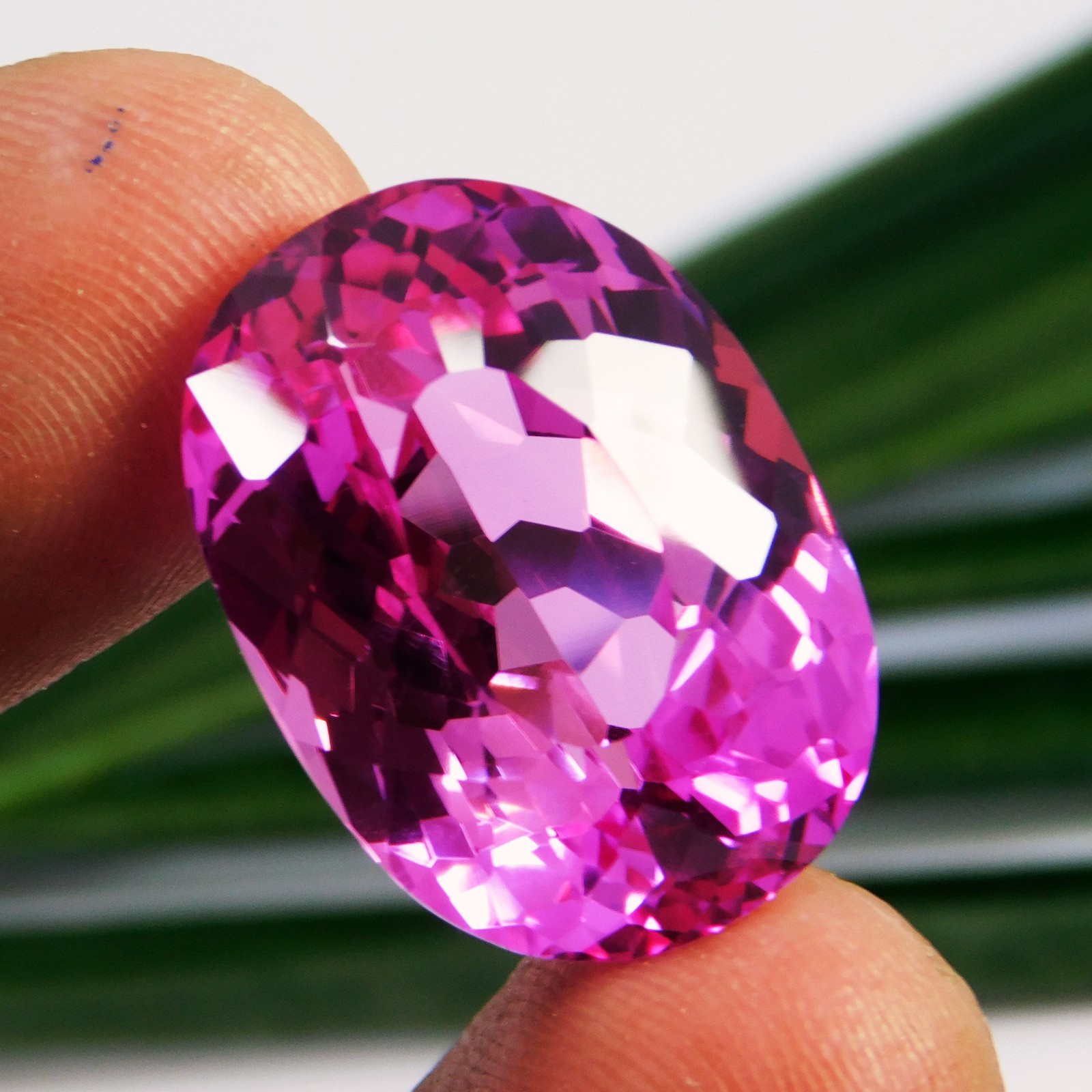 IGL CERTIFIED 37.60 Ct Cushion Natural Vivid Pink Sapphire -Unheated Gemstone