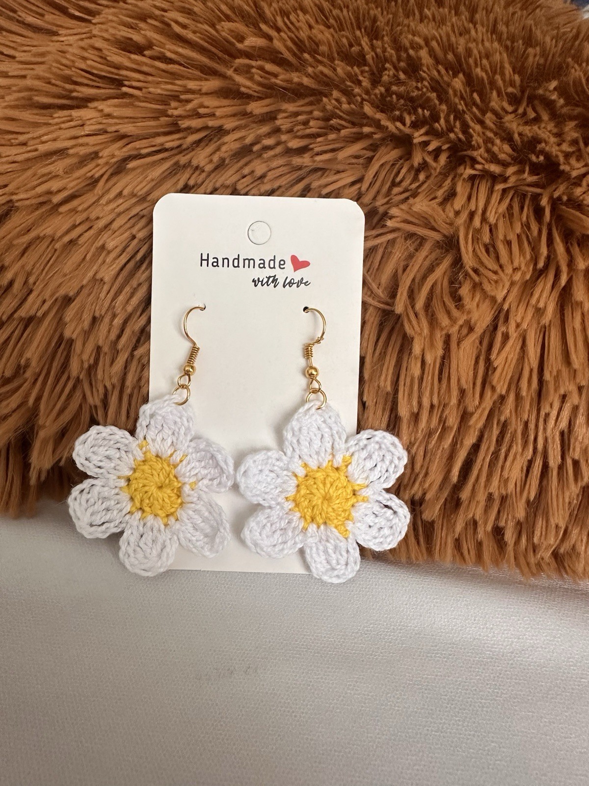 Handmade Crochet Flower Earrings – White& Yellow Bloom