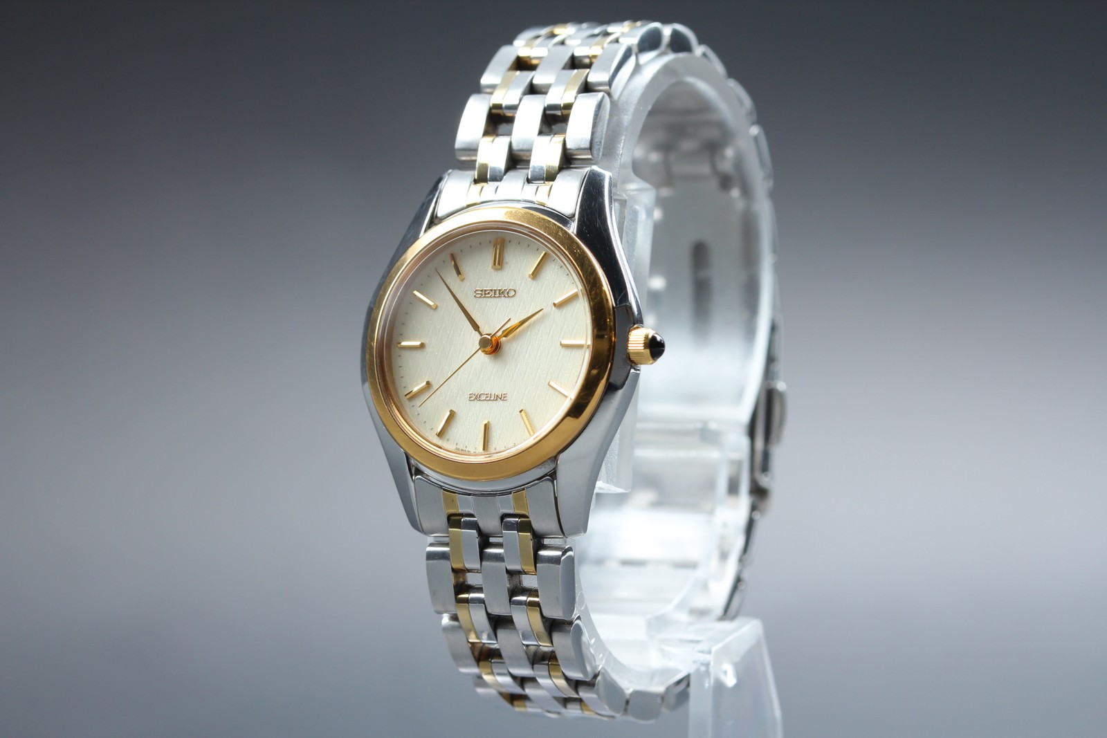 Vintage 1994[Near MINT] Seiko Exceline 4J41-0100 Gold Two Tone Woman’s Qz Watch