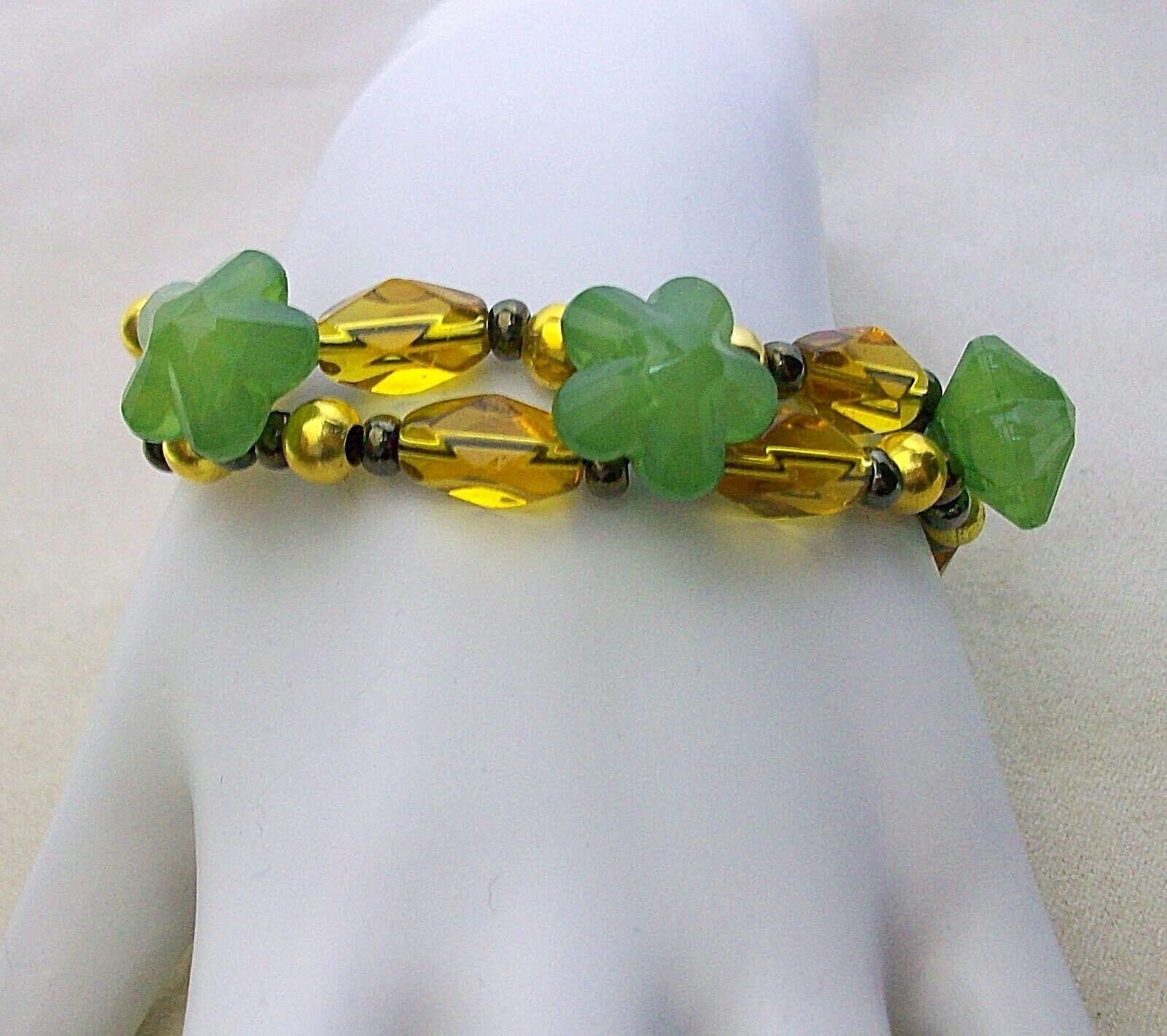 NEW GREEN GOLD BROWN FLOWERS BEADS BRACELET LENGTH 7.5 – 9.5 INCHES
