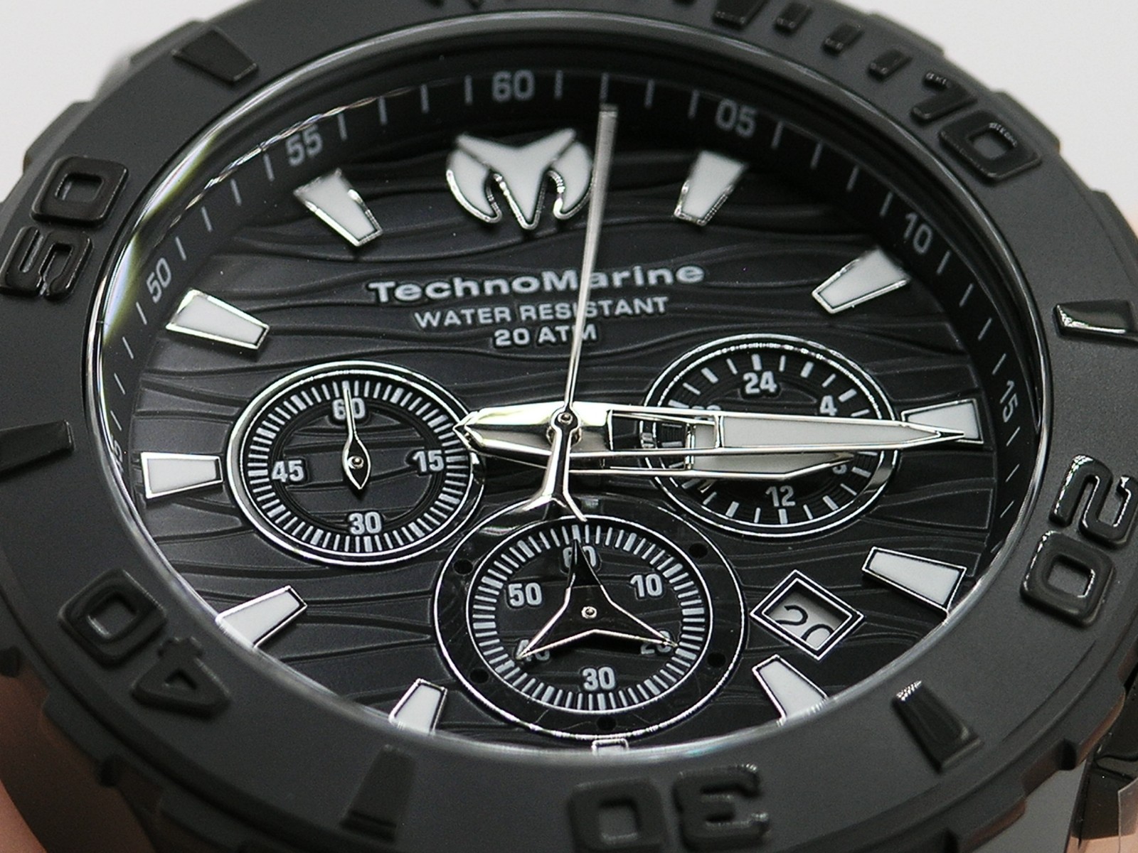 NEW TECHNOMARINE TM-115081 CRUISE MEDUSA BLACK CHRONOGRAPH WATCH 44MM 200M
