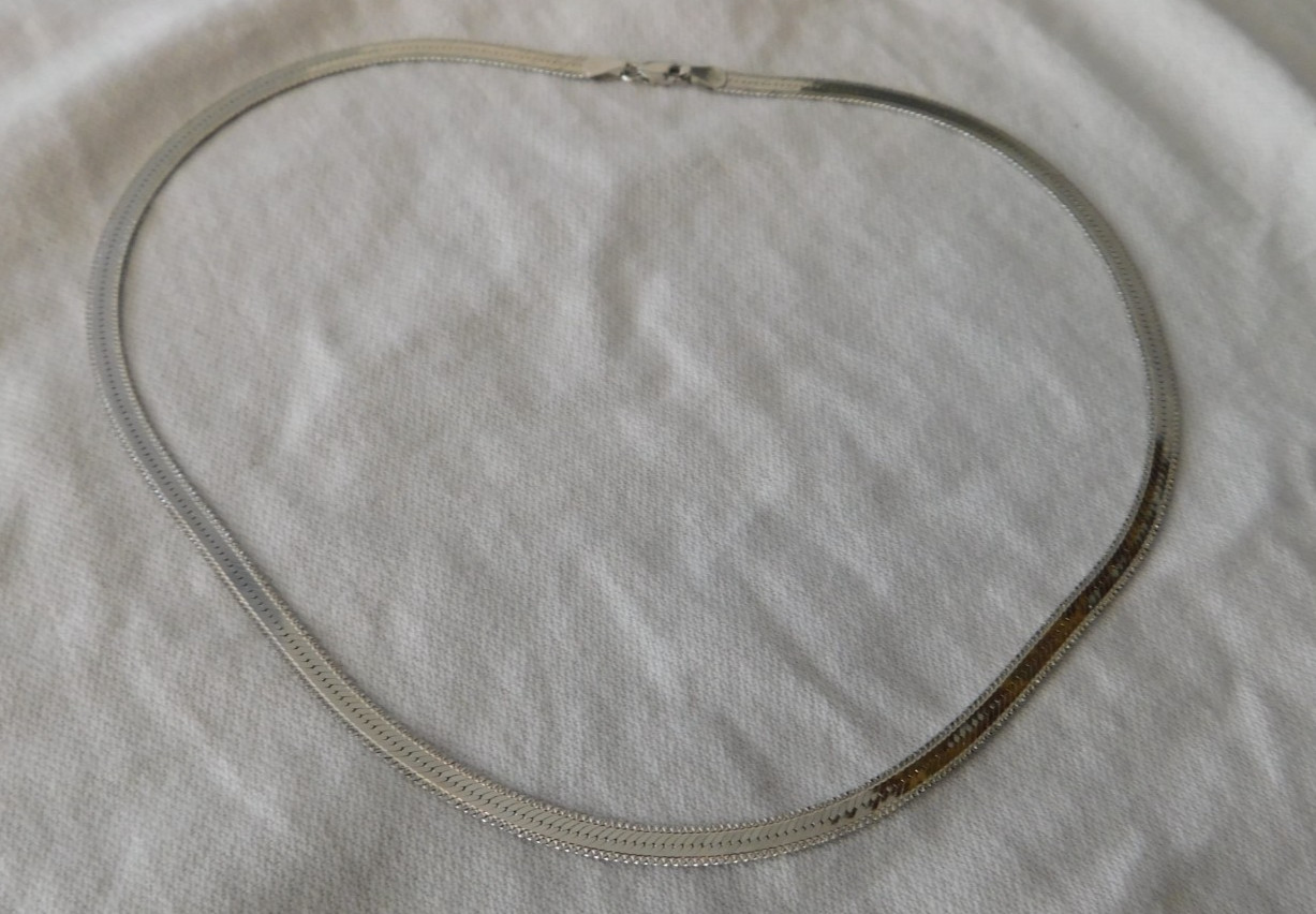 Milor Sterling Silver Chain Necklace 925 Italy 4.5 MM 18 inch Herringbone