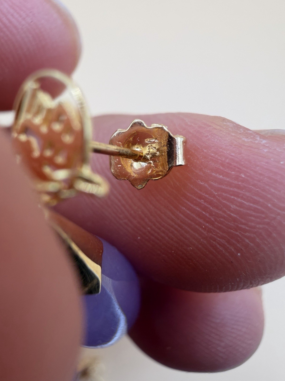 14k Yellow Gold Lavander Jade Earrings.