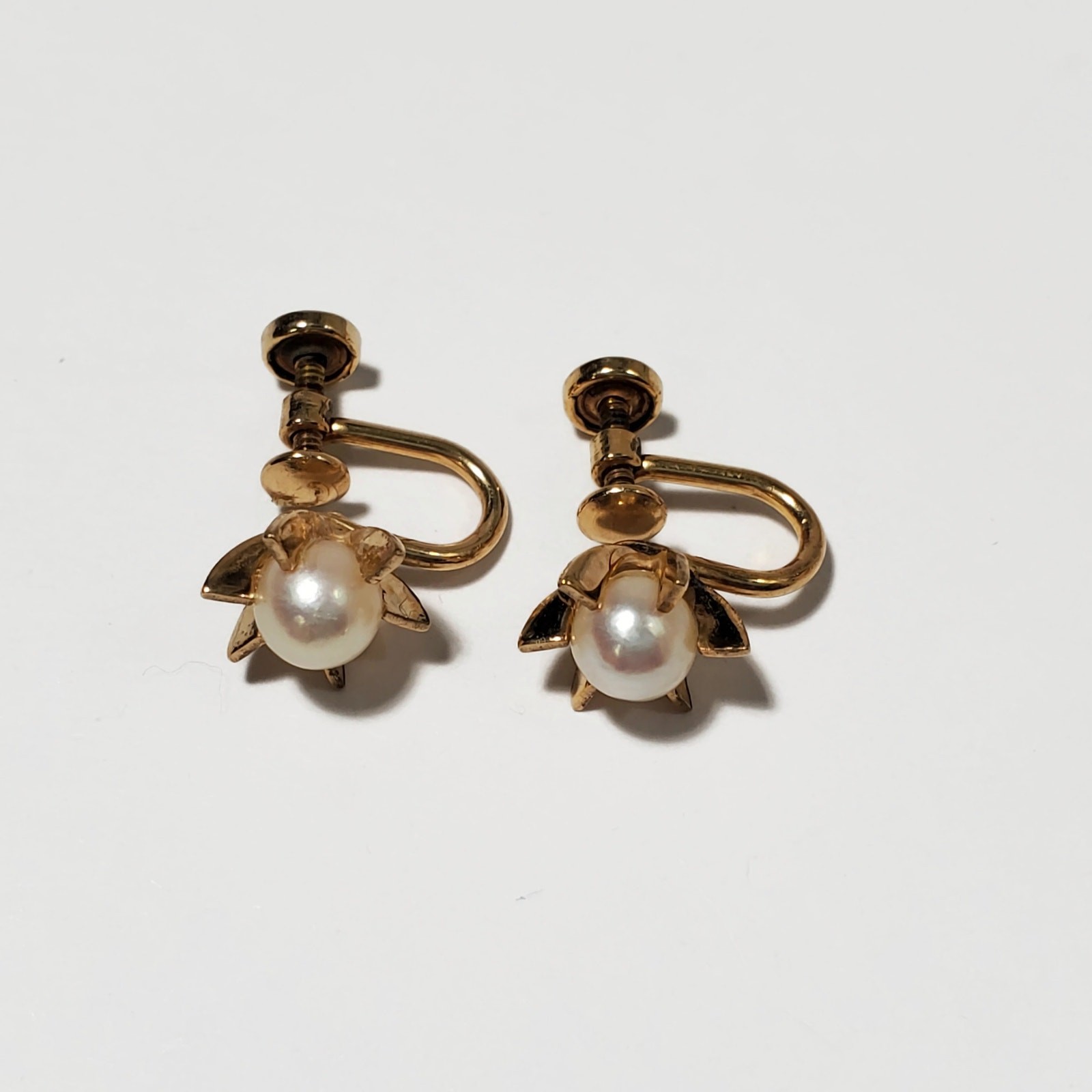 Vintage Henry Griffith HG 12 Karat Gold Filled Faux Pearl Screw Back Earrings