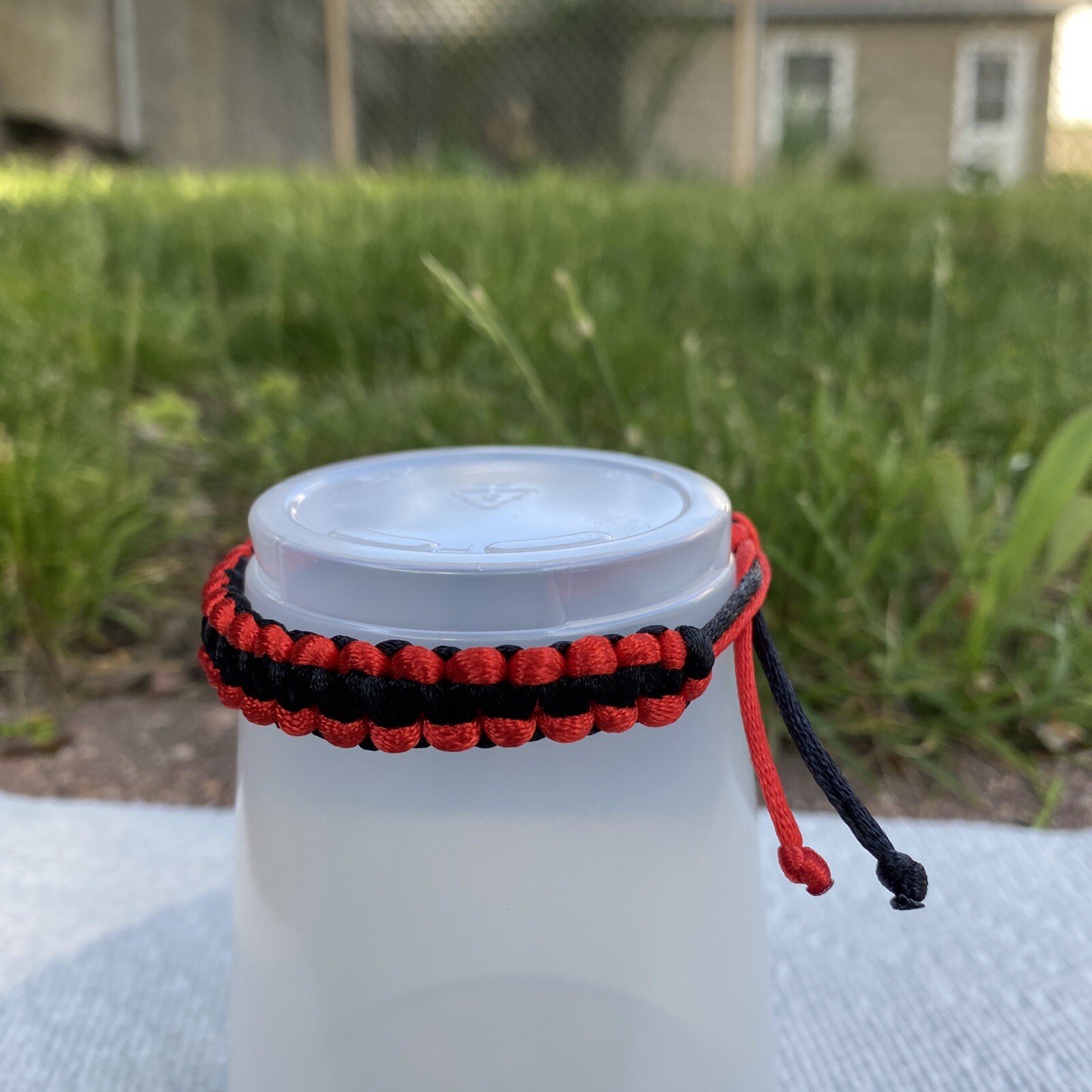 ALBANIA Bracelet Byzylyk RED BLACK Satin Rattail Cord Shamballa Nylon Macrame
