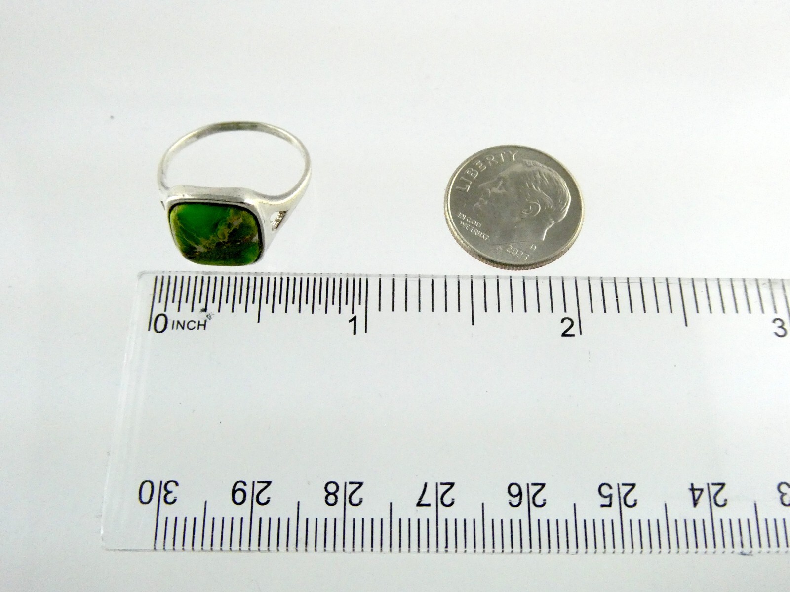 Sterling Silver Green Turquoise Heart Bezel Ring 925 Size 7 Weighs 2.4 Grams