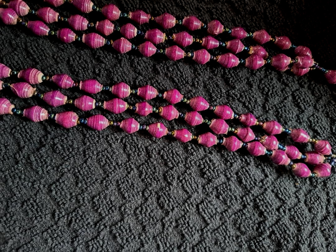 ESTATE FIND – TRIPLE STRAND LAVENDER BEADED NECKLACE- APPROX. 20″