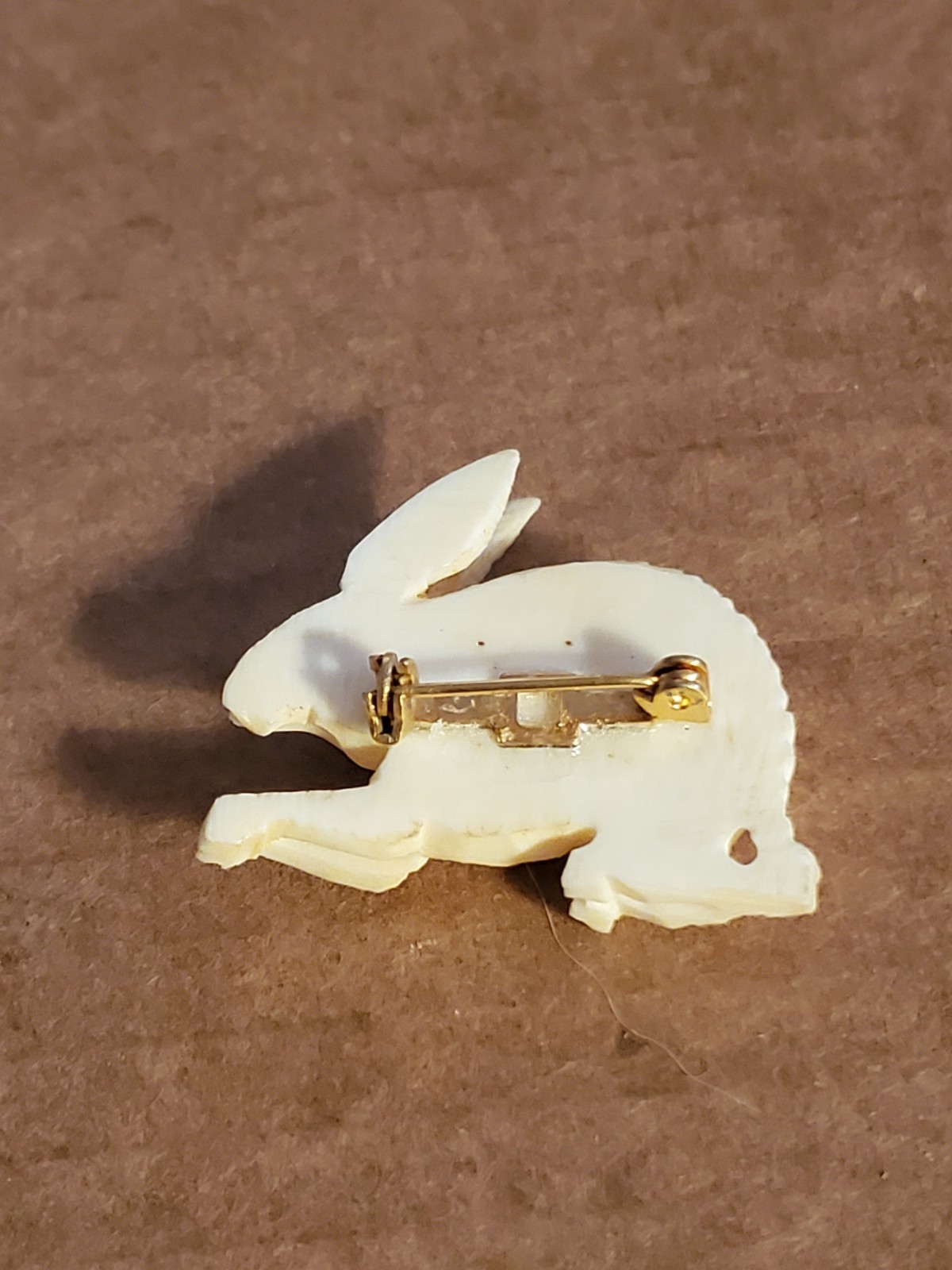 Rabbit Brooch Pin, Animal Theme, No Stone, Unisex Adults