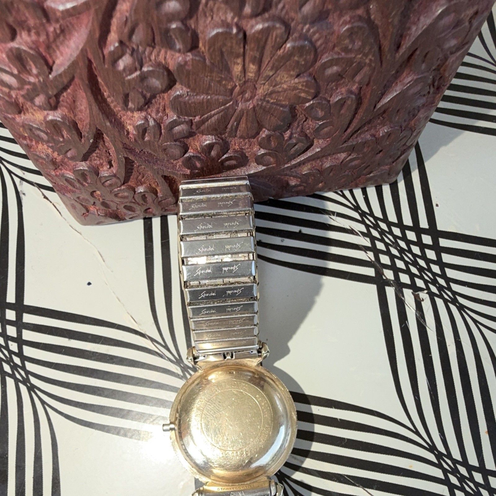 Bulova 23 Jewels Men’s Vintage 1960s Auto Gold Tone Silver Dial 34mm