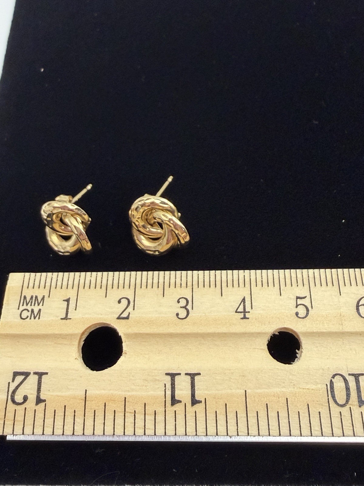 Vintage Helzberg Love Knot Earrings Hammered 14K Yellow Gold Classic Luxury