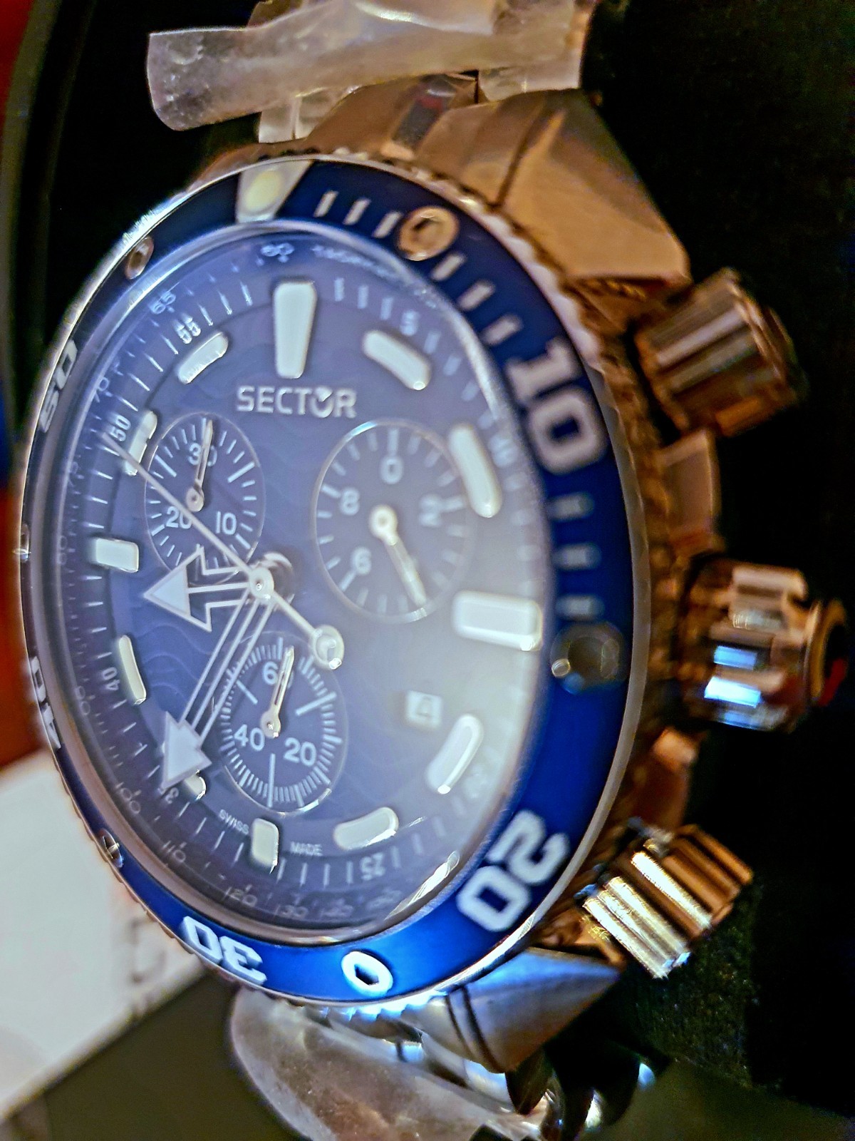 NEW Sector Ocean Master Chrono 44mm Blue Sapphire 200 M Eta Swiss Made Watch