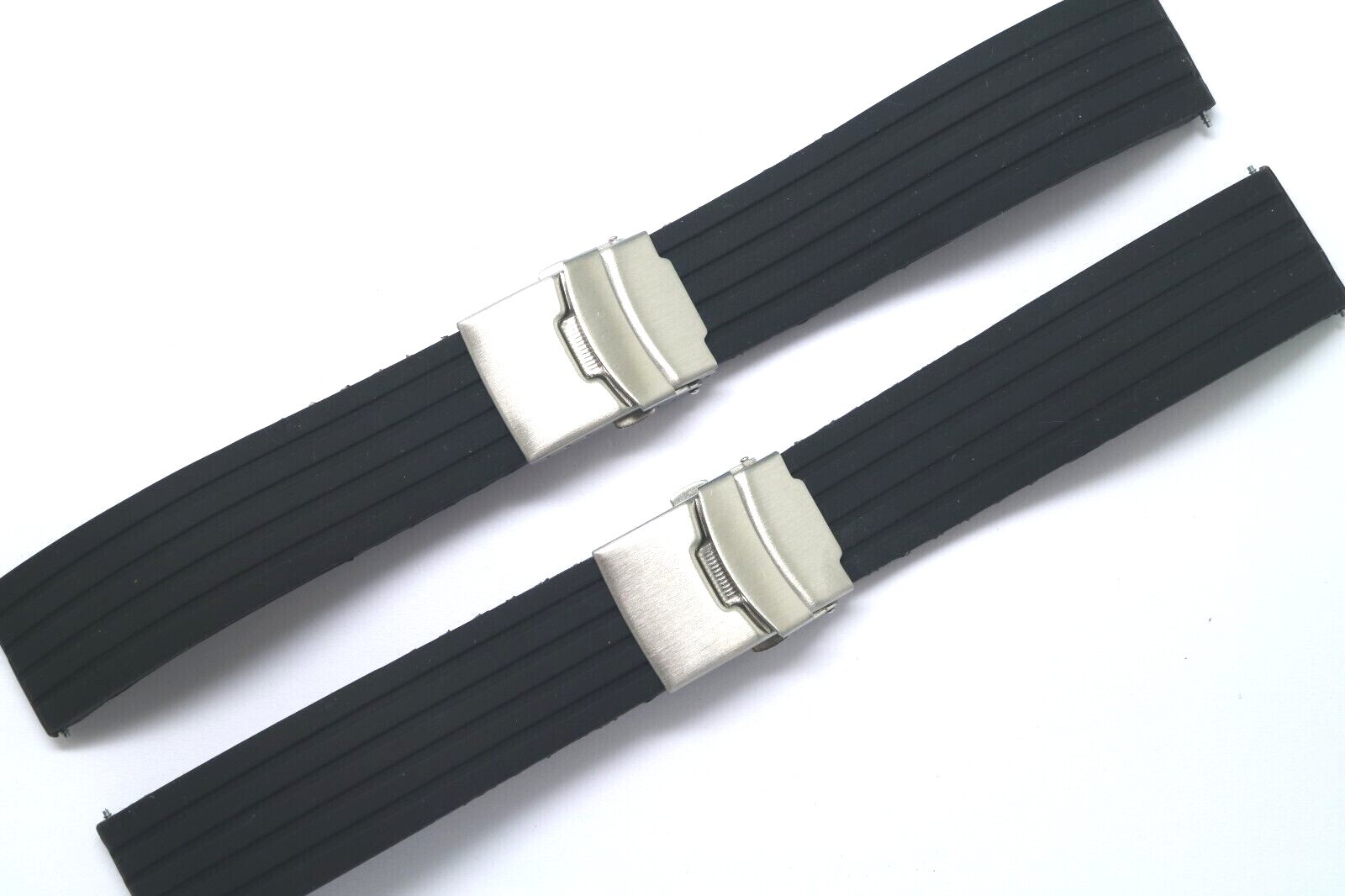 2Pcs 22mm Black Silicon/Rubber Replacement Watch Band Deployment Clasp Buckle