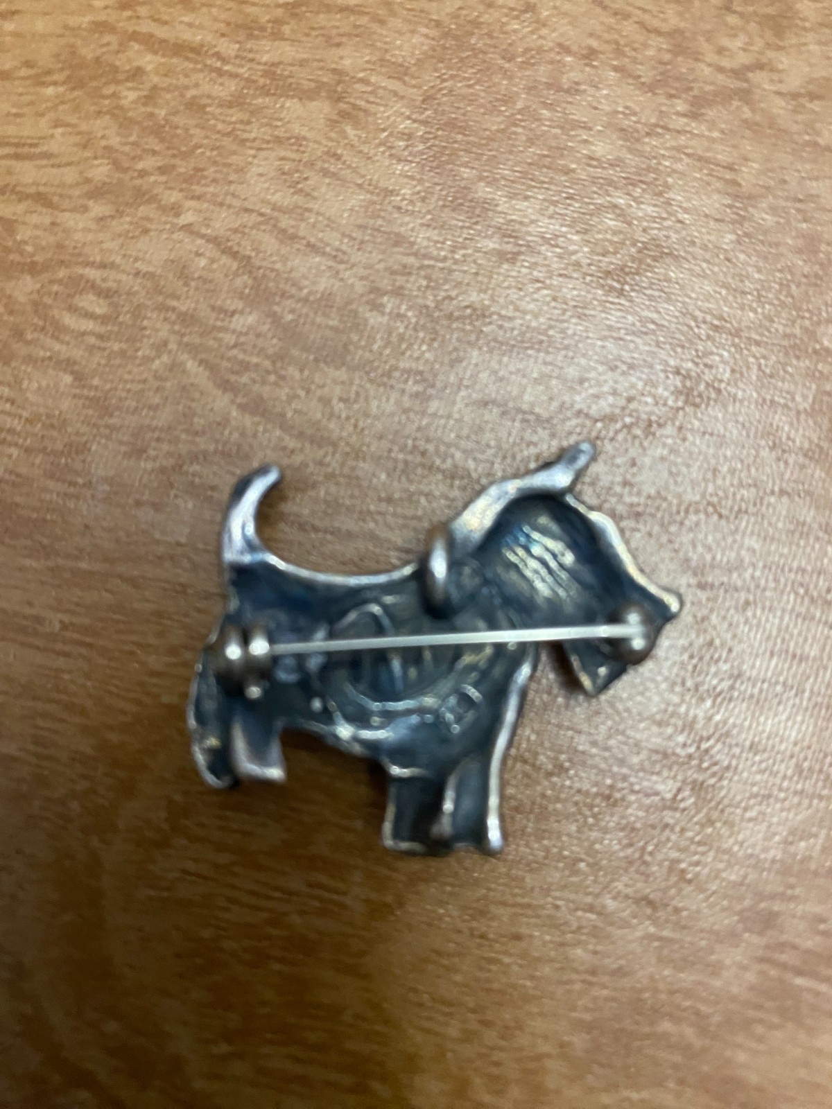 925 Sterling Silver Vintage Black Stone Dog Motif Brooch Pin -1 inch