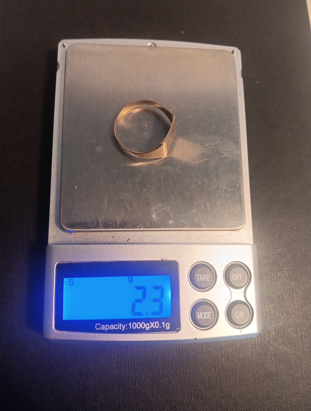 Vintage 9ct Gold Square Flasher Signet Ring – Size T½ – 2.3 grams